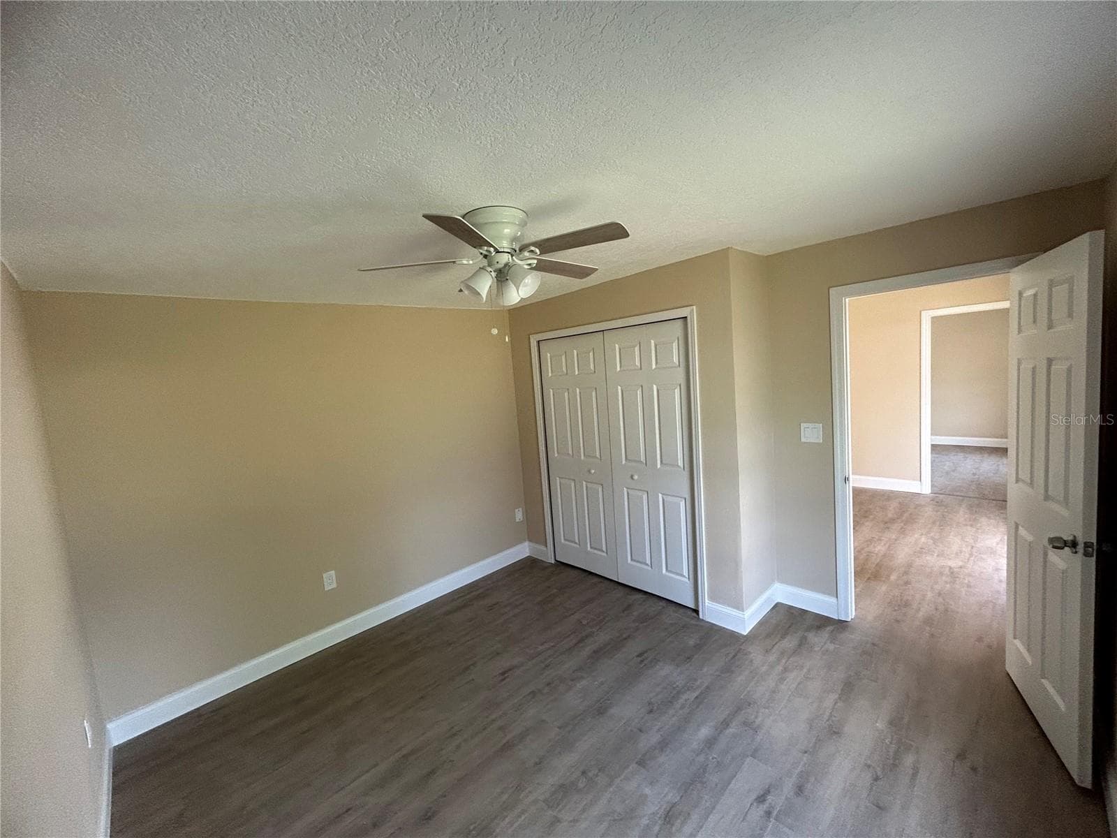 Quadruplex at 400 S 6TH ST, LEESBURG, photo 11 of 20