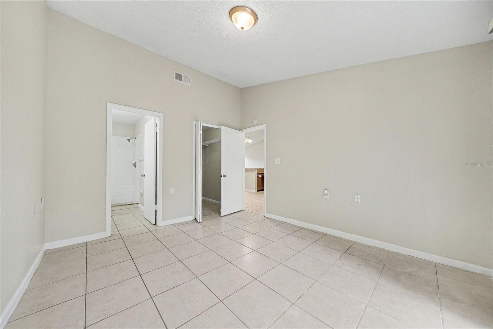 Single Family Residence at 1034 CLOVERCREST RD, ORLANDO, photo 15 of 21