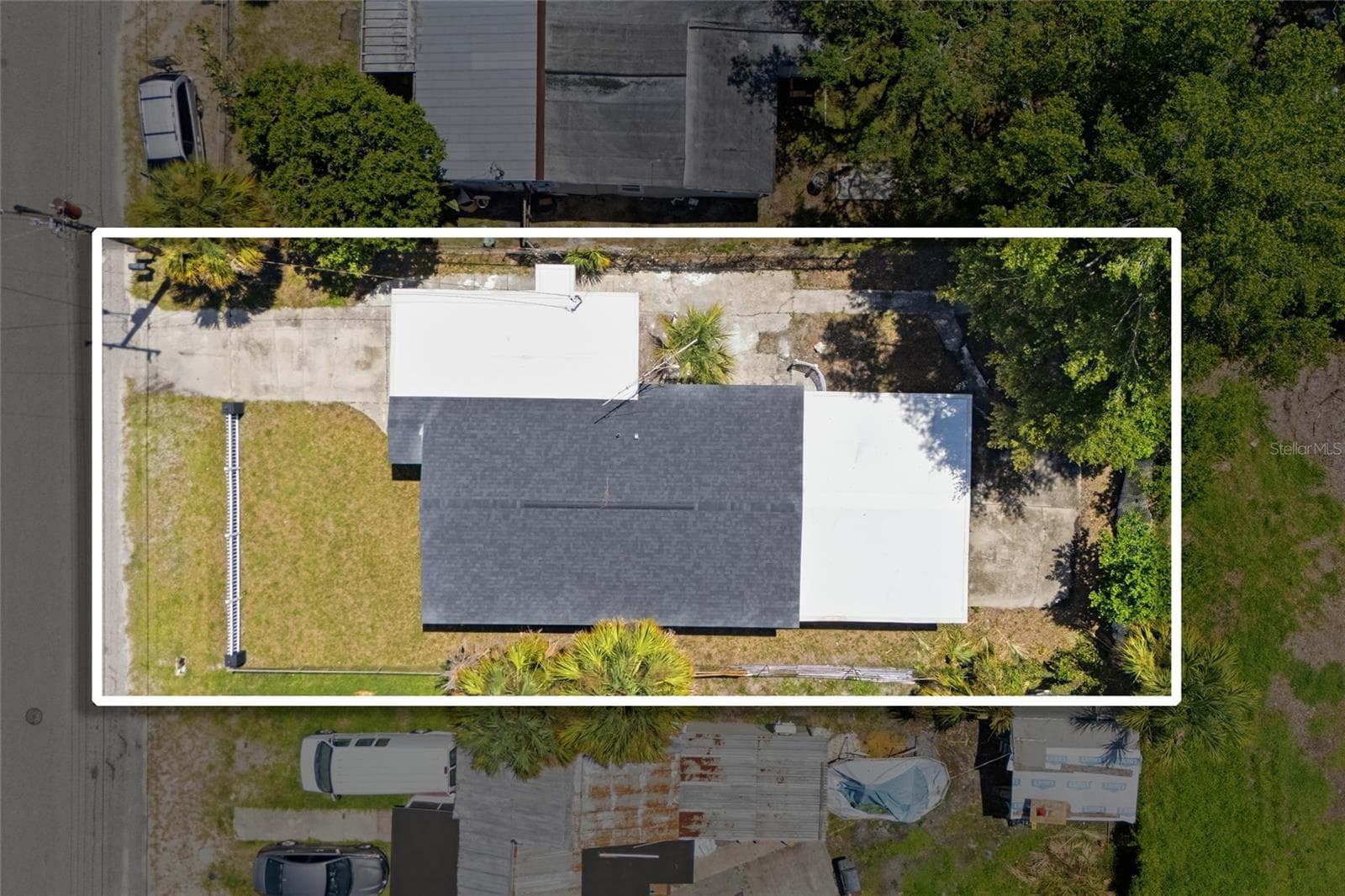 Single Family Residence at 4009 E POWHATAN AVE, TAMPA, photo 31 of 33