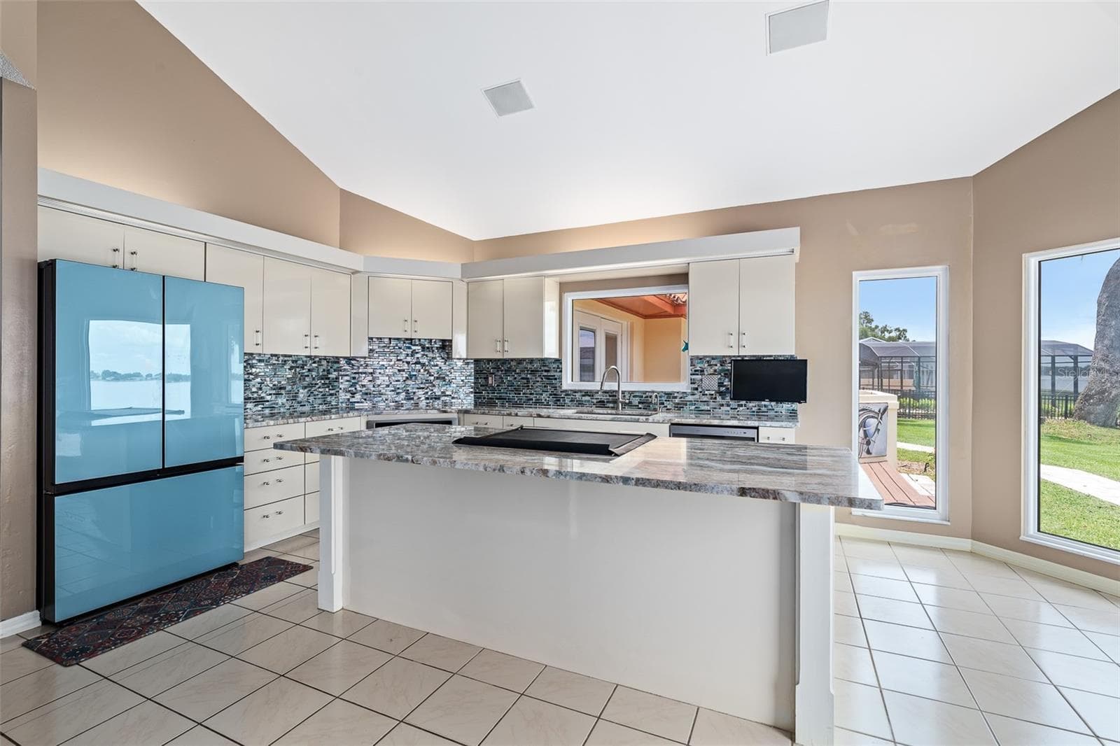Single Family Residence at 1412 MOSSWOOD DR, LEESBURG, photo 21 of 82