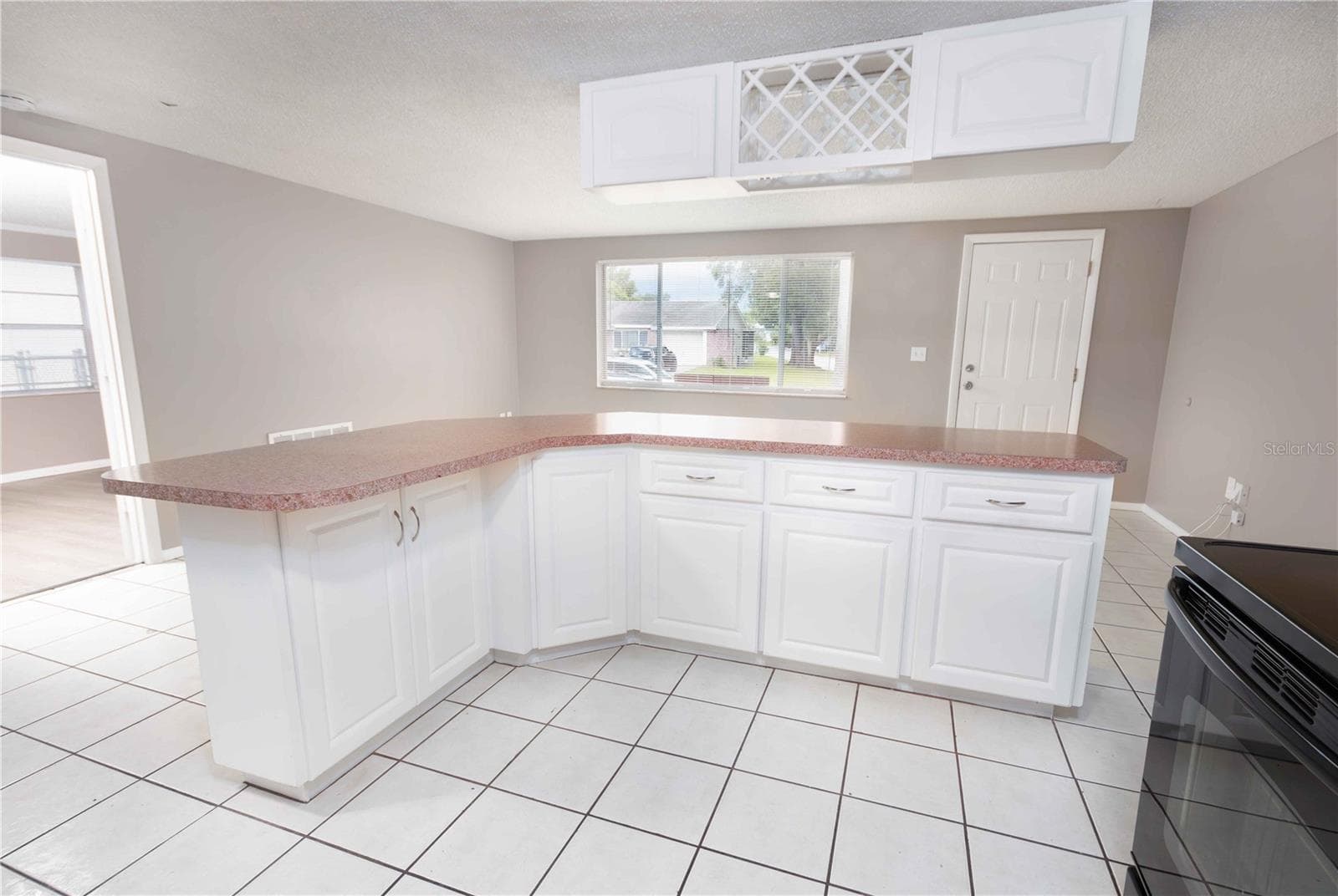 Single Family Residence at 12401 GUNSTOCK LN, HUDSON, photo 11 of 27