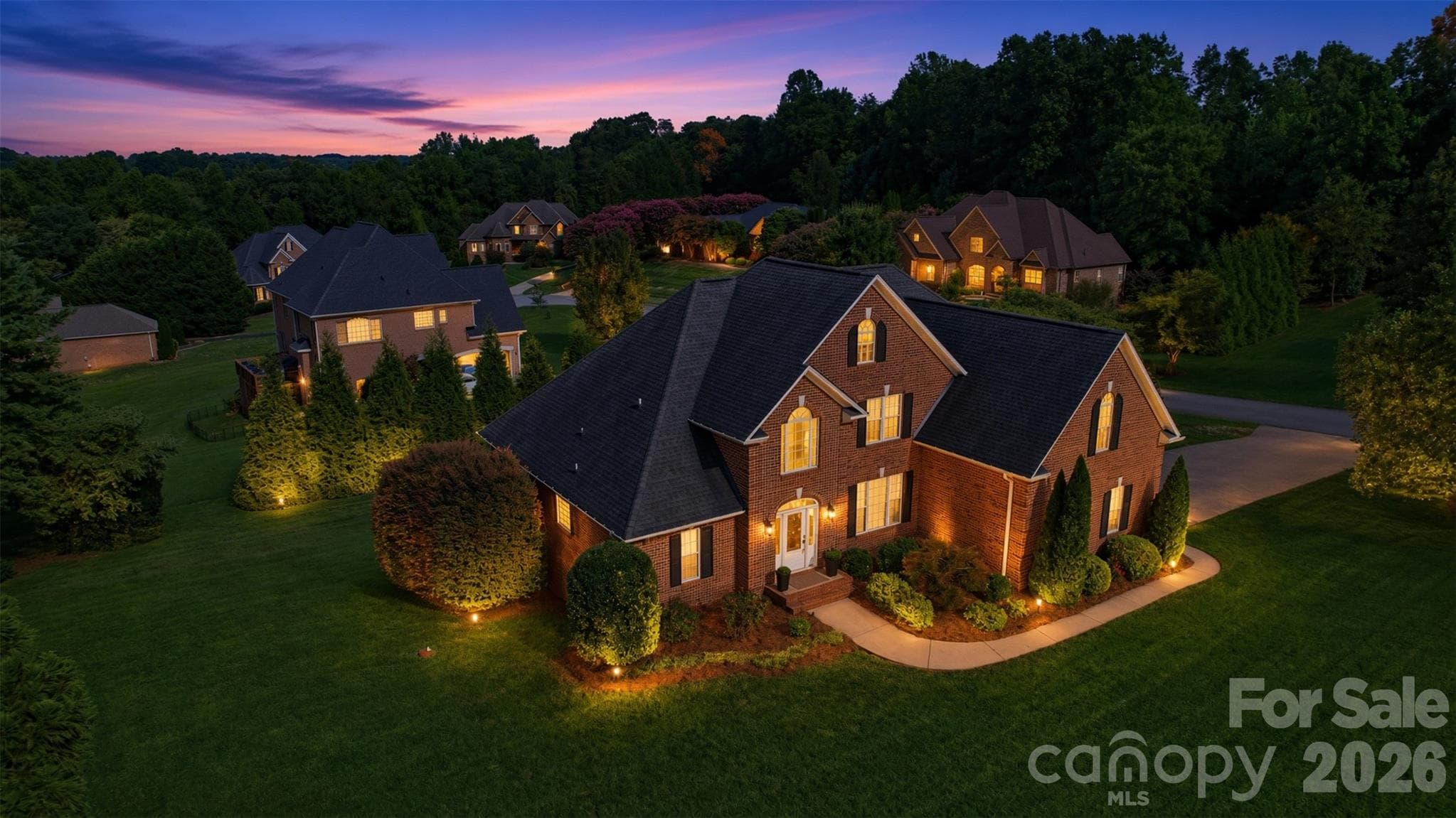 Single Family Residence at 1064 Baker Barn Road, Hickory, photo 3 of 39