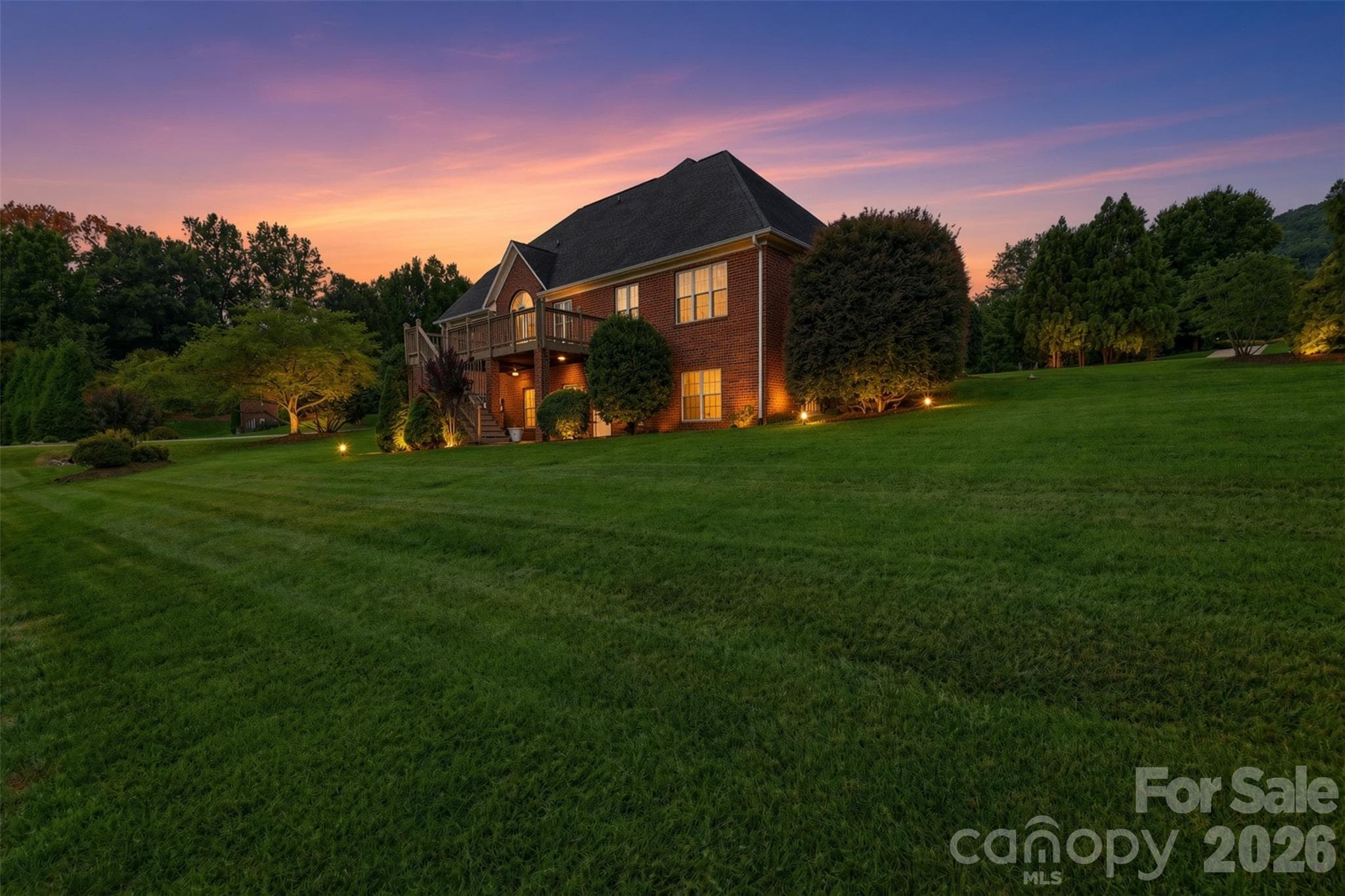 Single Family Residence at 1064 Baker Barn Road, Hickory, photo 37 of 39