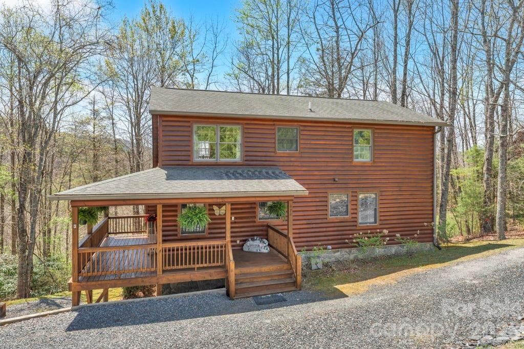 672 Cedar Trail