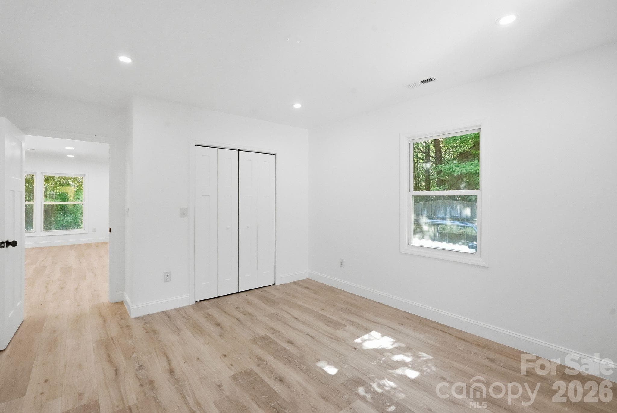 Single Family Residence at 45680 Blackhawk Lane, New London, photo 22 of 43