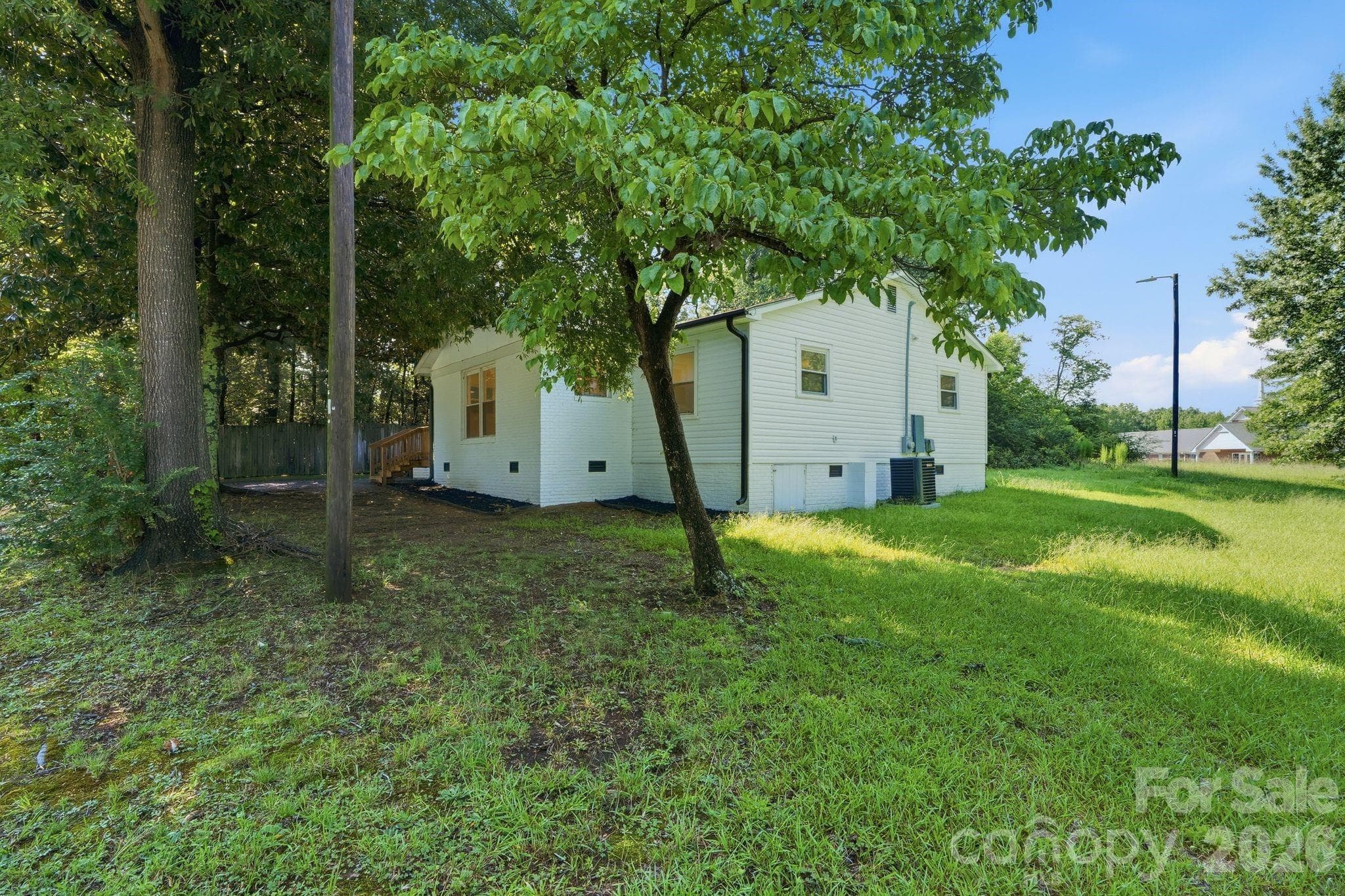 Single Family Residence at 45680 Blackhawk Lane, New London, photo 34 of 43