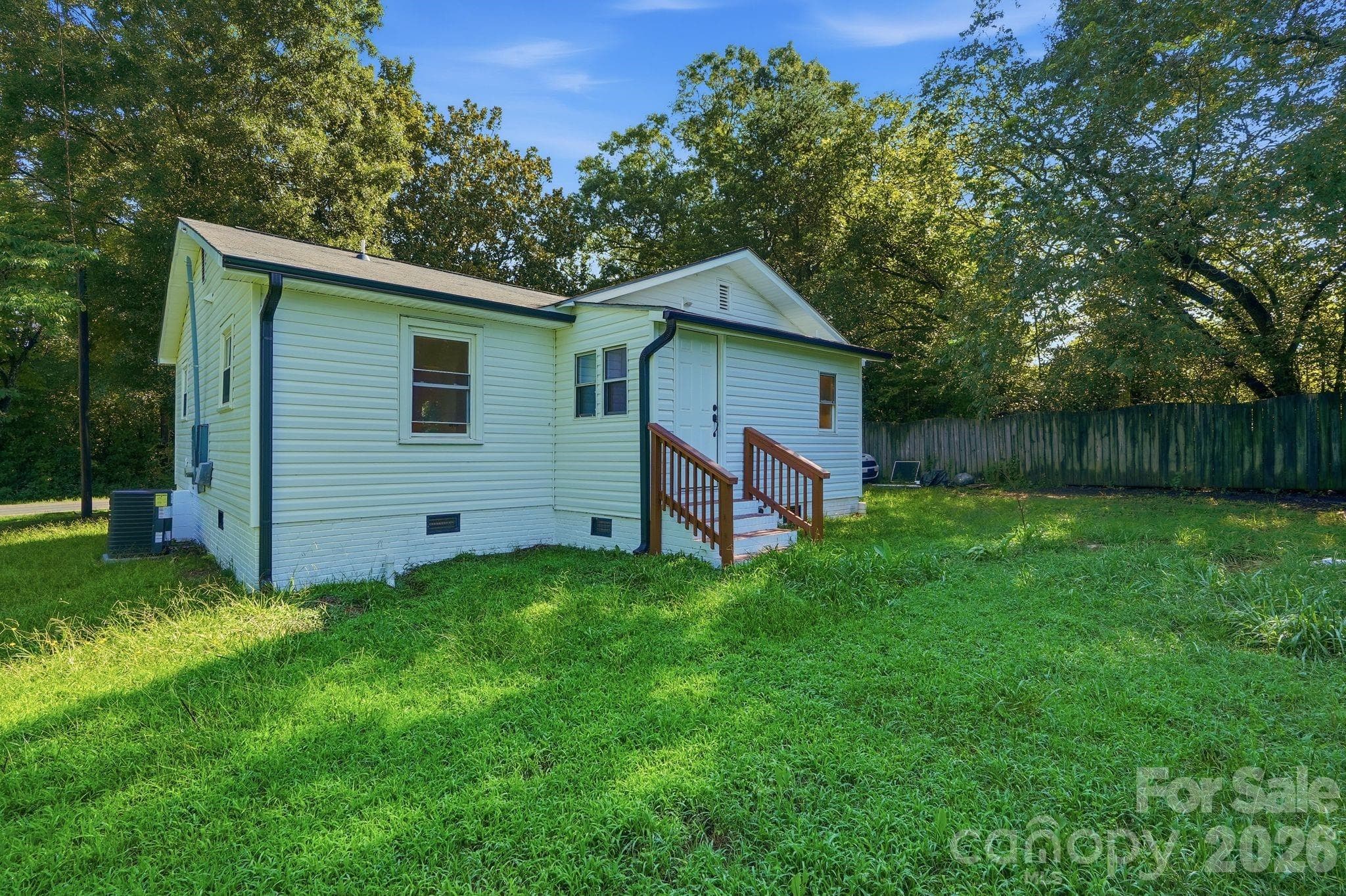 Single Family Residence at 45680 Blackhawk Lane, New London, photo 36 of 43