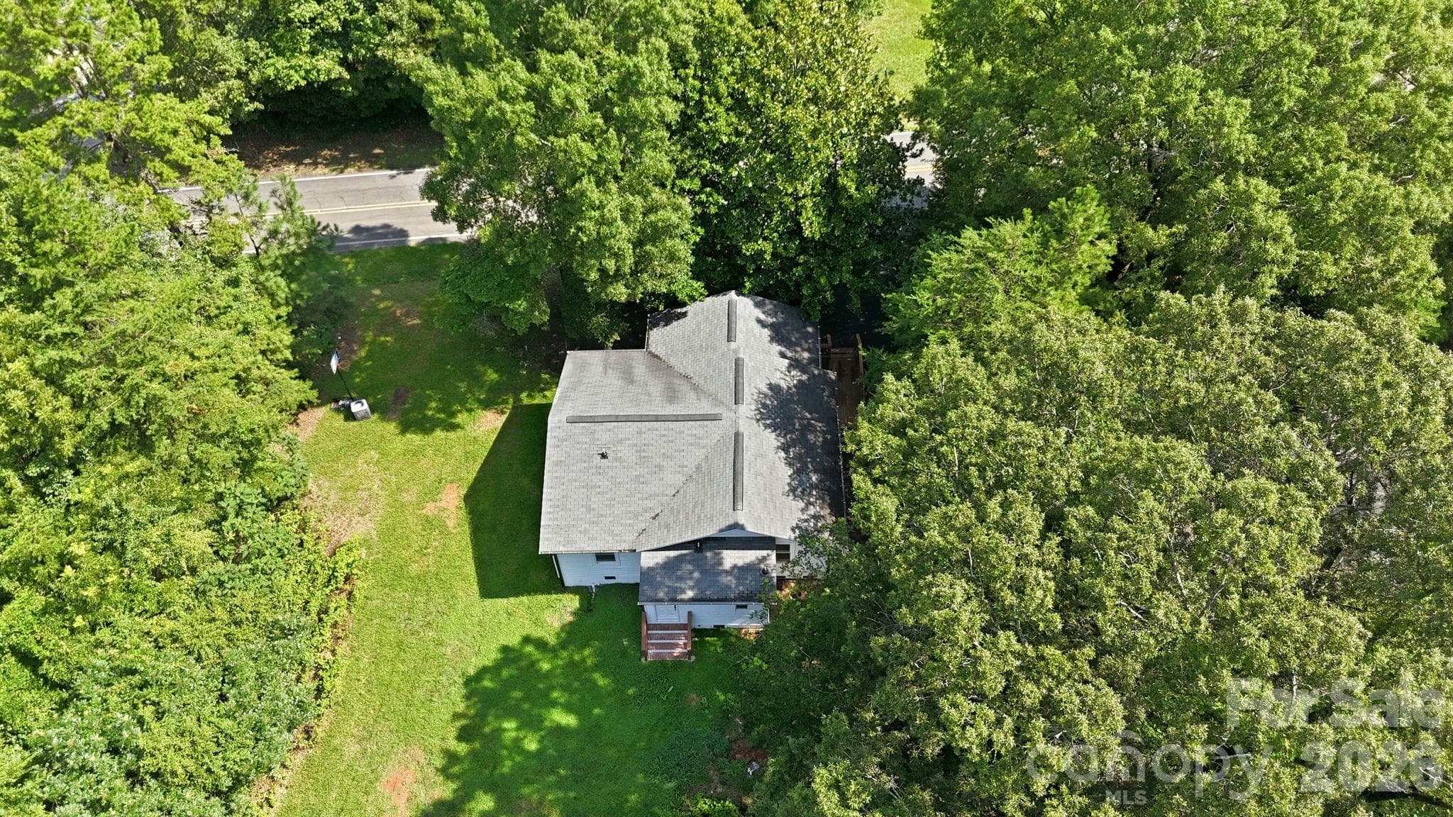 Single Family Residence at 45680 Blackhawk Lane, New London, photo 39 of 43