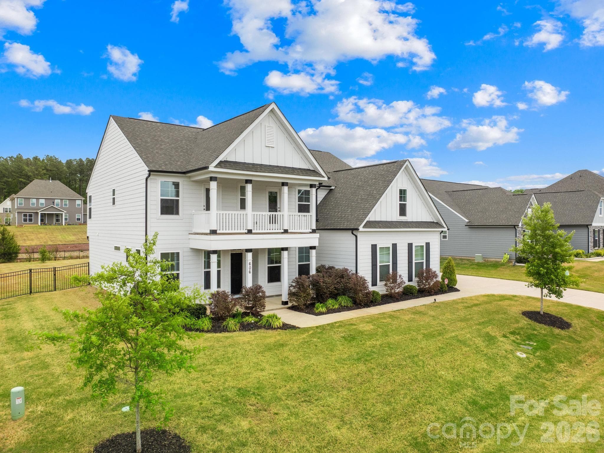 606 Yucatan Drive
