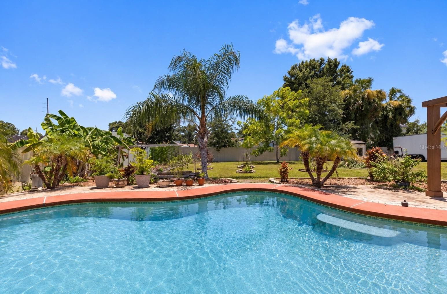 Single Family Residence at 8904 W FLORA ST, TAMPA, photo 12 of 60