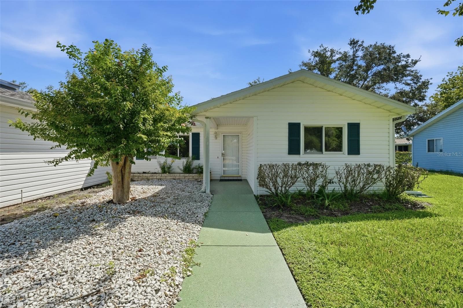 Single Family Residence at 17989 SE 106TH CT, SUMMERFIELD, photo 2 of 42