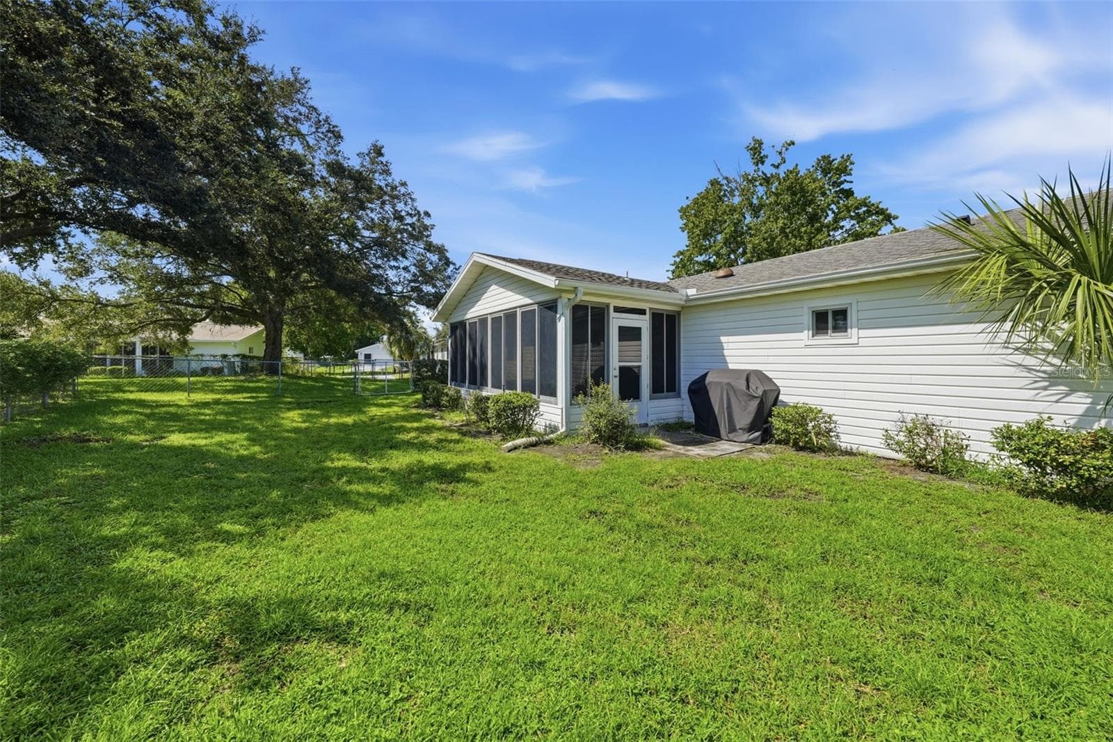 Single Family Residence at 17989 SE 106TH CT, SUMMERFIELD, photo 6 of 42