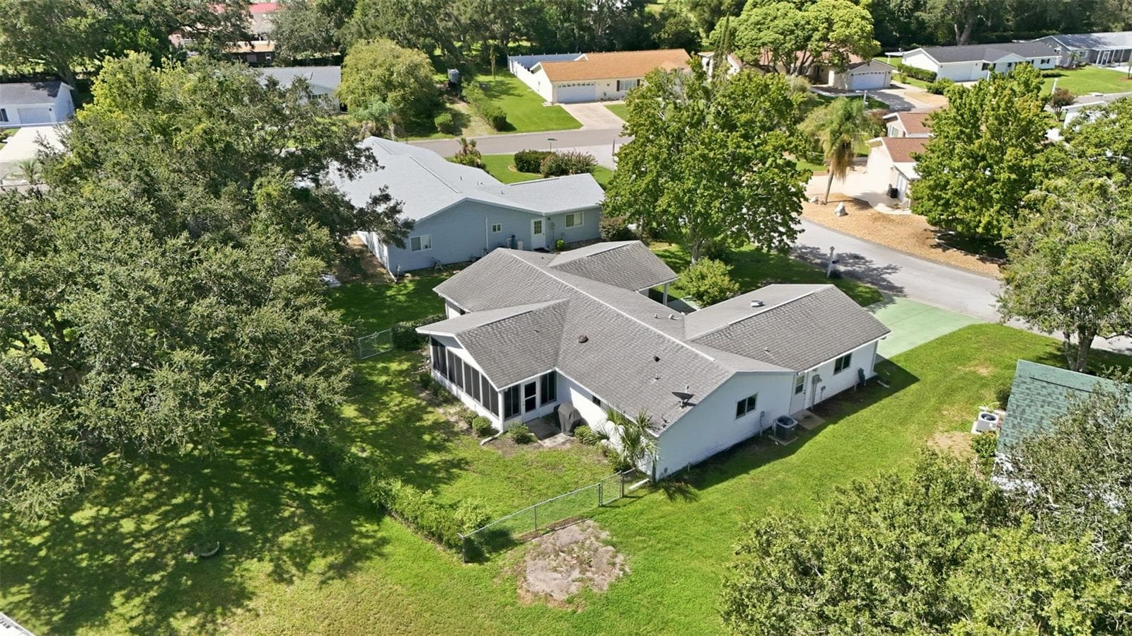 Single Family Residence at 17989 SE 106TH CT, SUMMERFIELD, photo 41 of 42