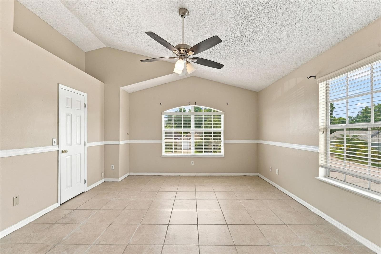 Single Family Residence at 2411 PARSONS POND CIR, KISSIMMEE, photo 18 of 33