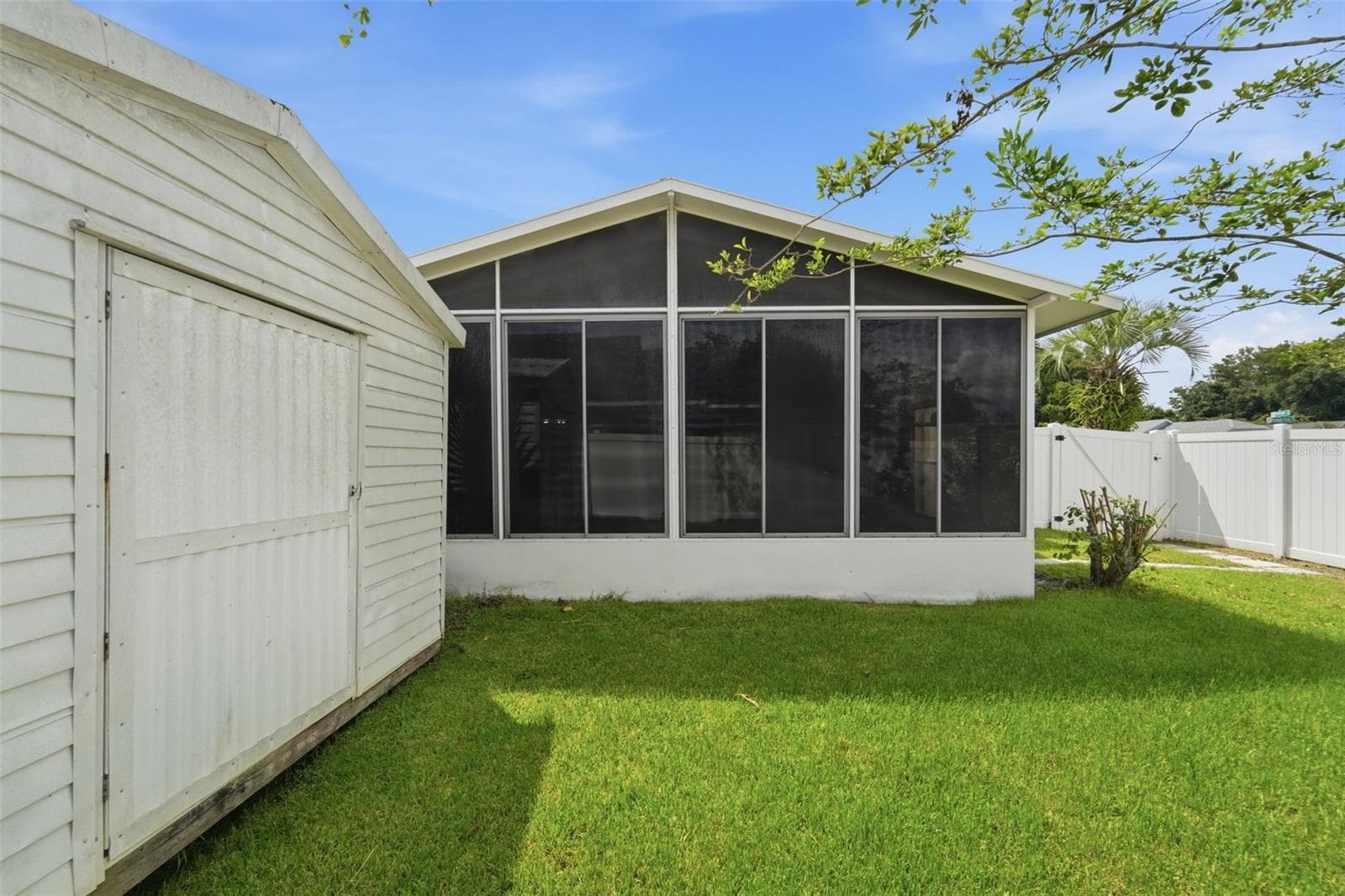 Single Family Residence at 2411 PARSONS POND CIR, KISSIMMEE, photo 26 of 33