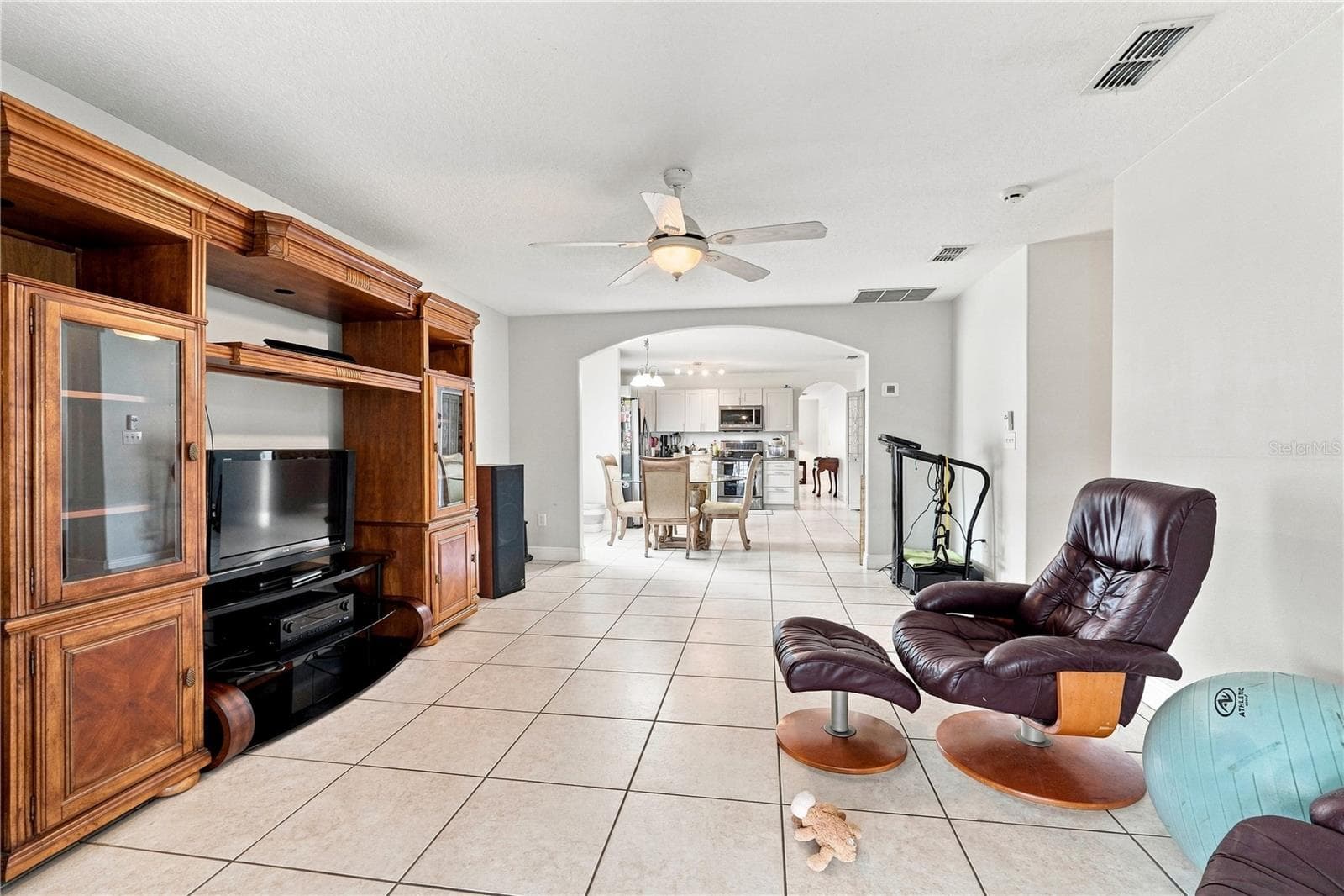 Single Family Residence at 2512 ABACUS CT, LAKE MARY, photo 13 of 40