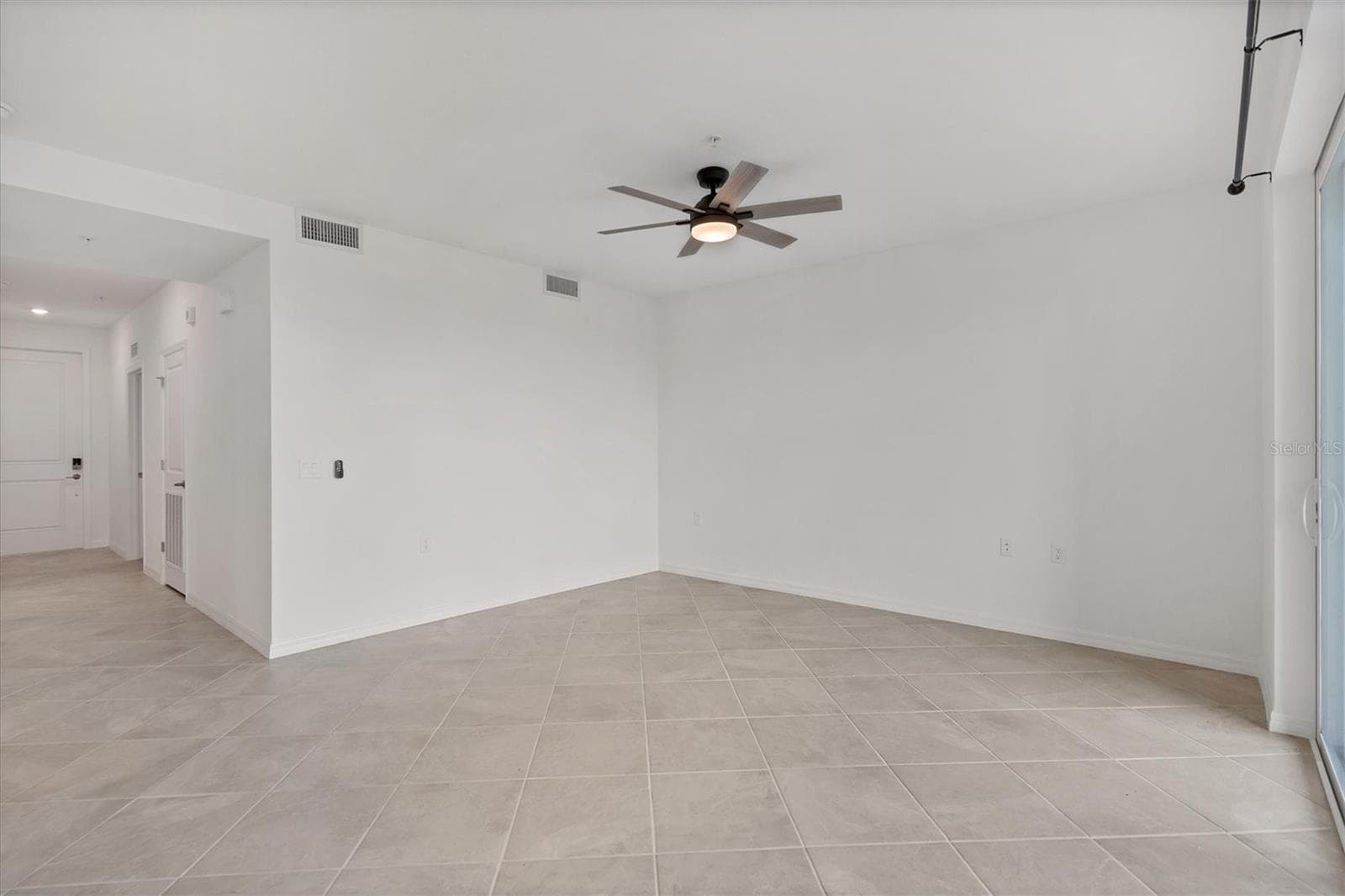 Condominium at 14161 HERITAGE LANDING BLVD #1123, PUNTA GORDA, photo 5 of 62