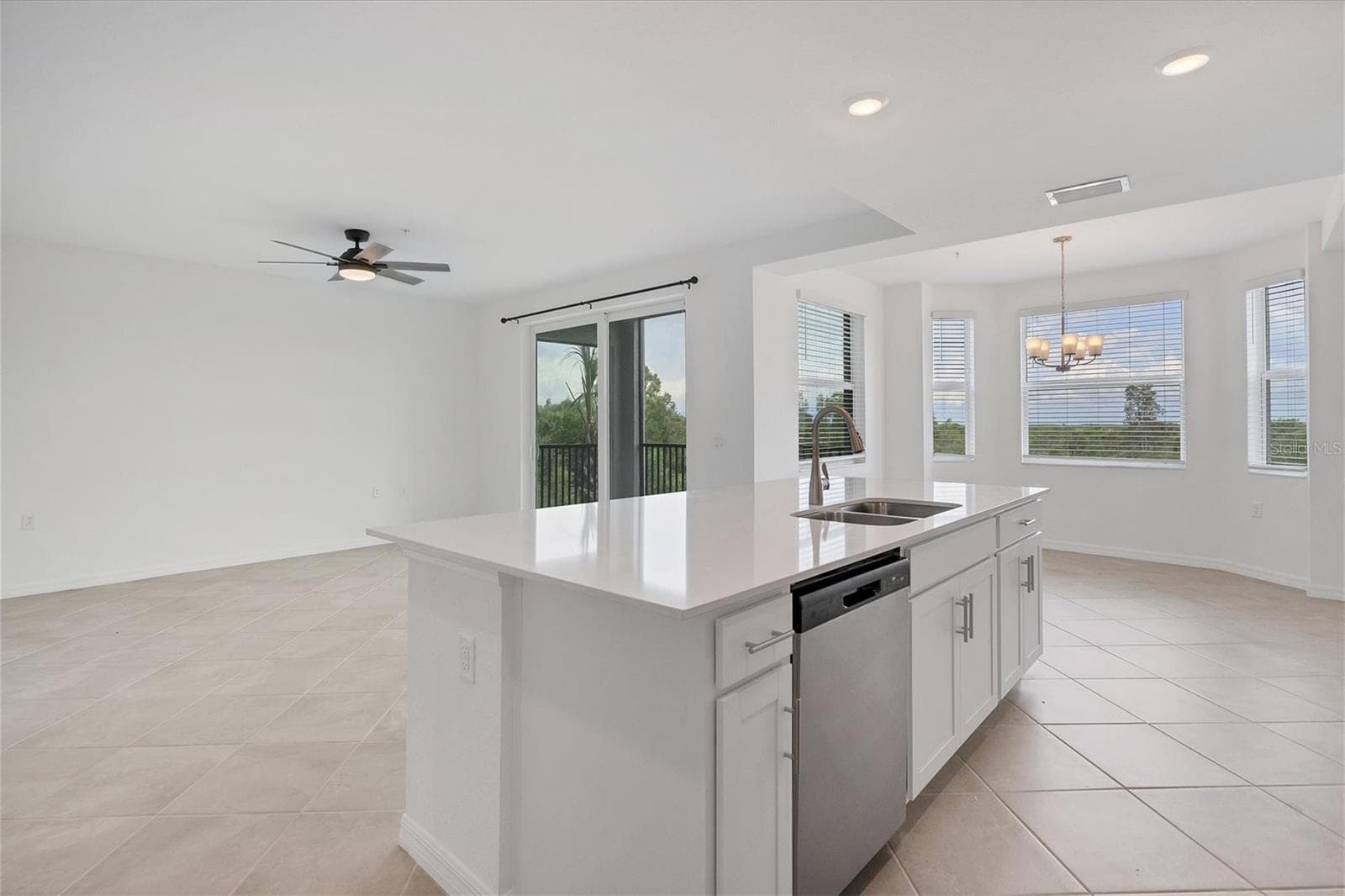 Condominium at 14161 HERITAGE LANDING BLVD #1123, PUNTA GORDA, photo 13 of 62