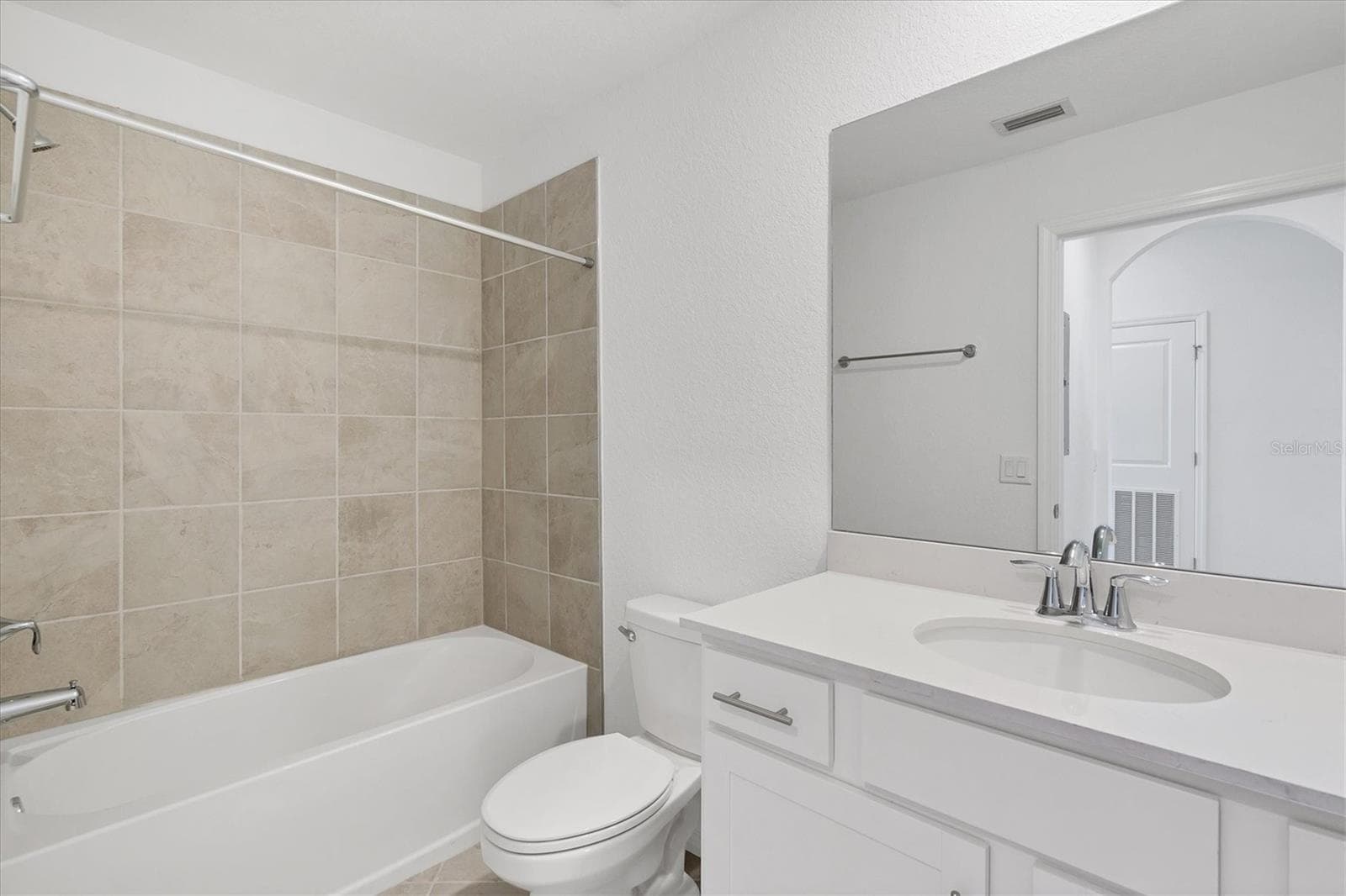 Condominium at 14161 HERITAGE LANDING BLVD #1123, PUNTA GORDA, photo 23 of 62