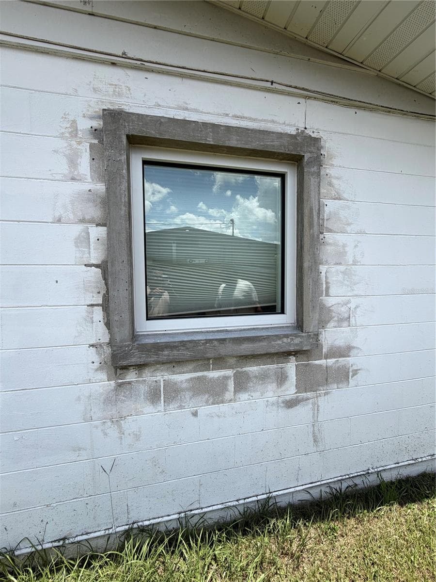 Single Family Residence at 1315 S SHORE DRIVE, ST CLOUD, photo 6 of 20