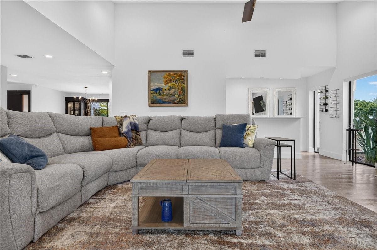 Single Family Residence at 2862 SHADY OAK CT, CLEARWATER, photo 22 of 62