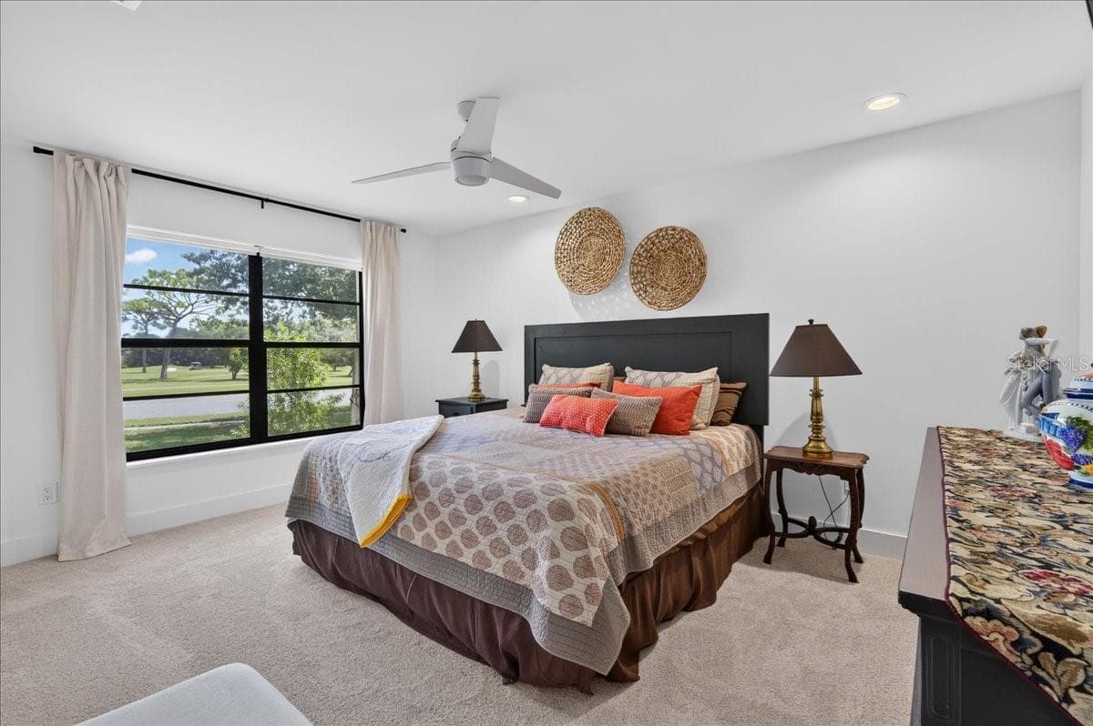 Single Family Residence at 2862 SHADY OAK CT, CLEARWATER, photo 26 of 62