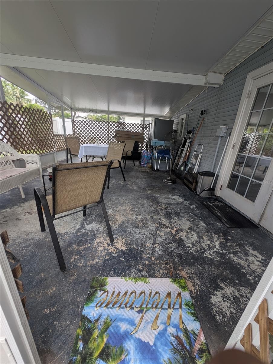 Screen Patio 3 - 1529 W RIVER LN, TAMPA