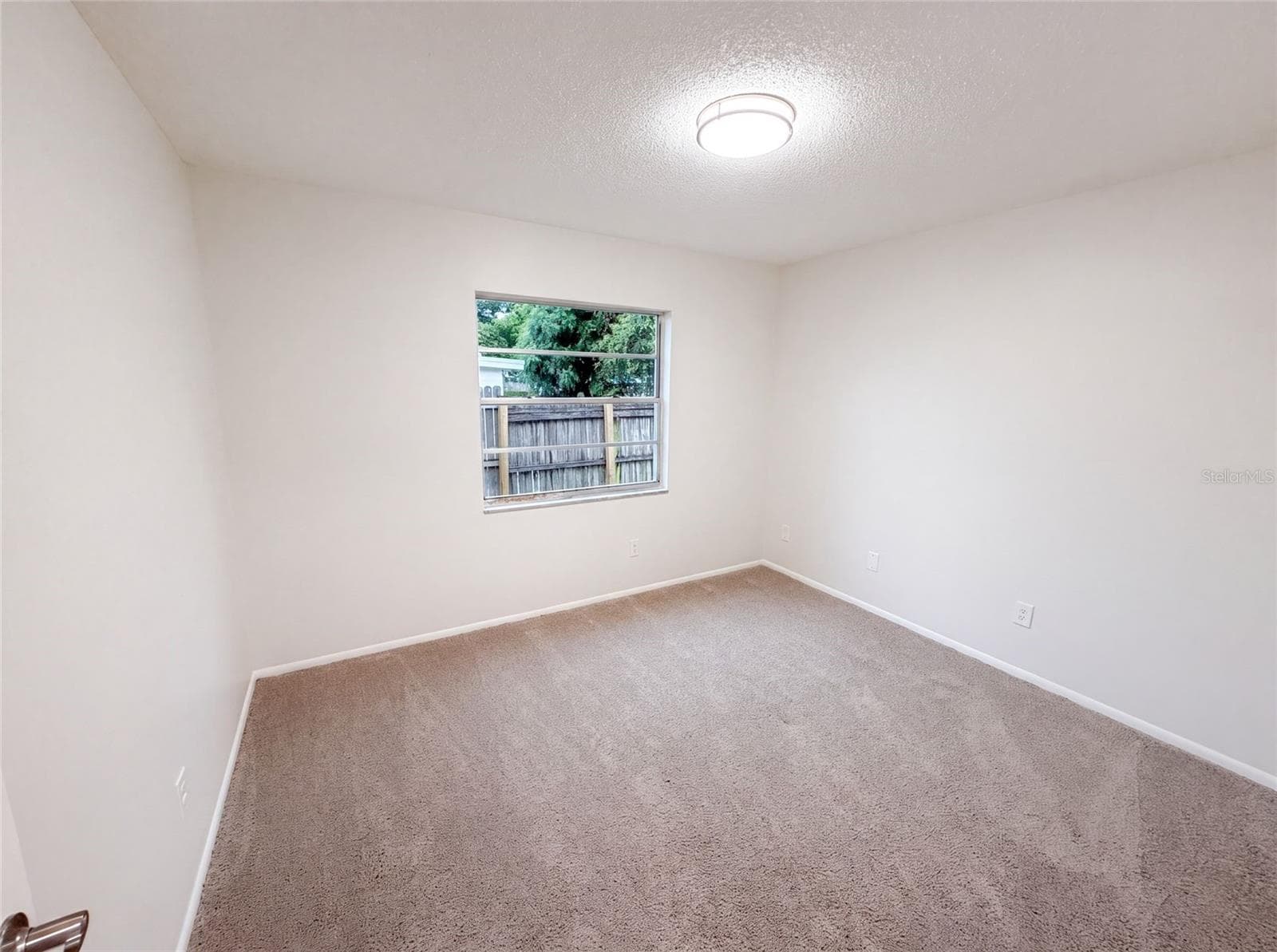 Single Family Residence at 8310 ROLLING LOG DR, ORLANDO, photo 11 of 23