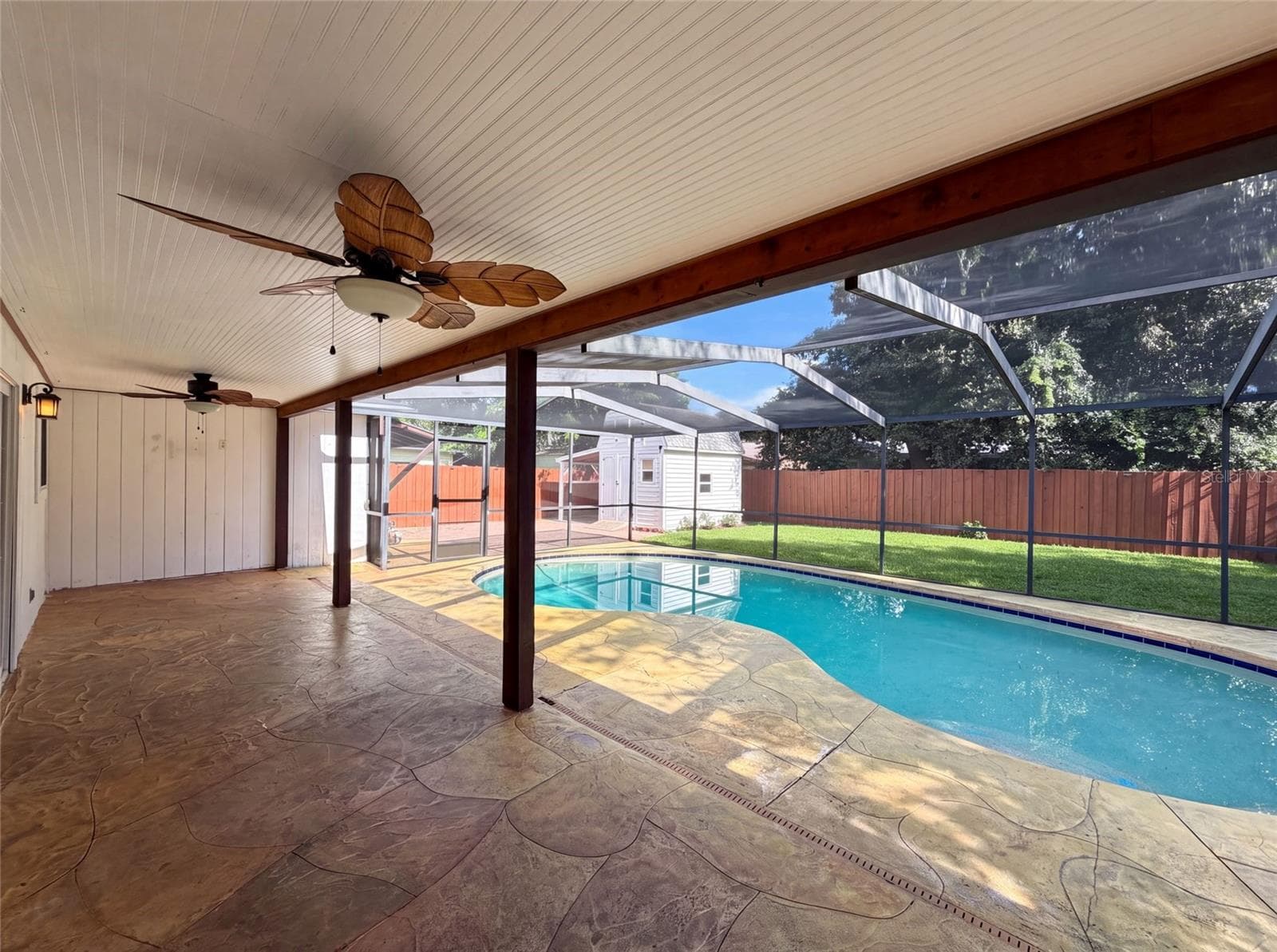 Single Family Residence at 7233 THOMAS JEFFERSON CIR W, BARTOW, photo 16 of 18