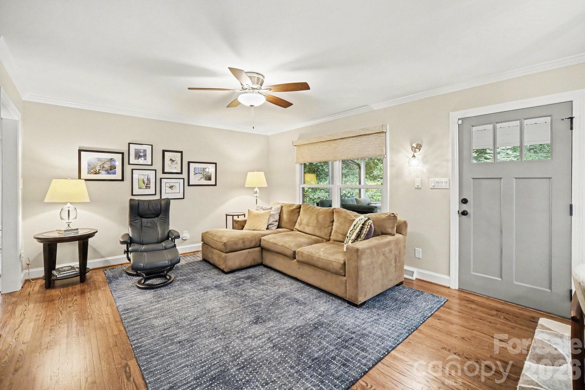 Single Family Residence at 118 Lutomma Circle, Charlotte, photo 13 of 39