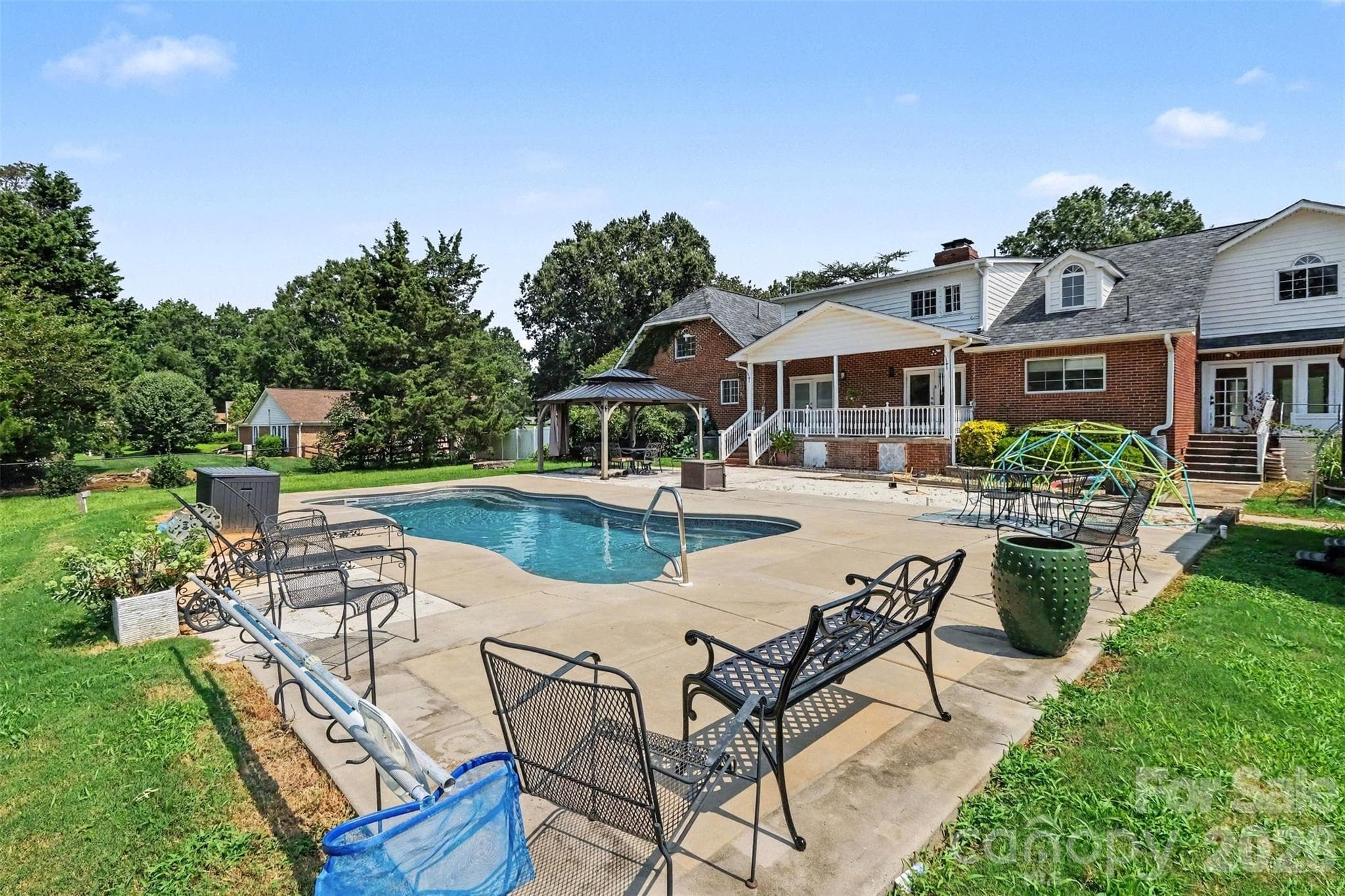 Single Family Residence at 5914 Hanna Court, Charlotte, photo 44 of 48