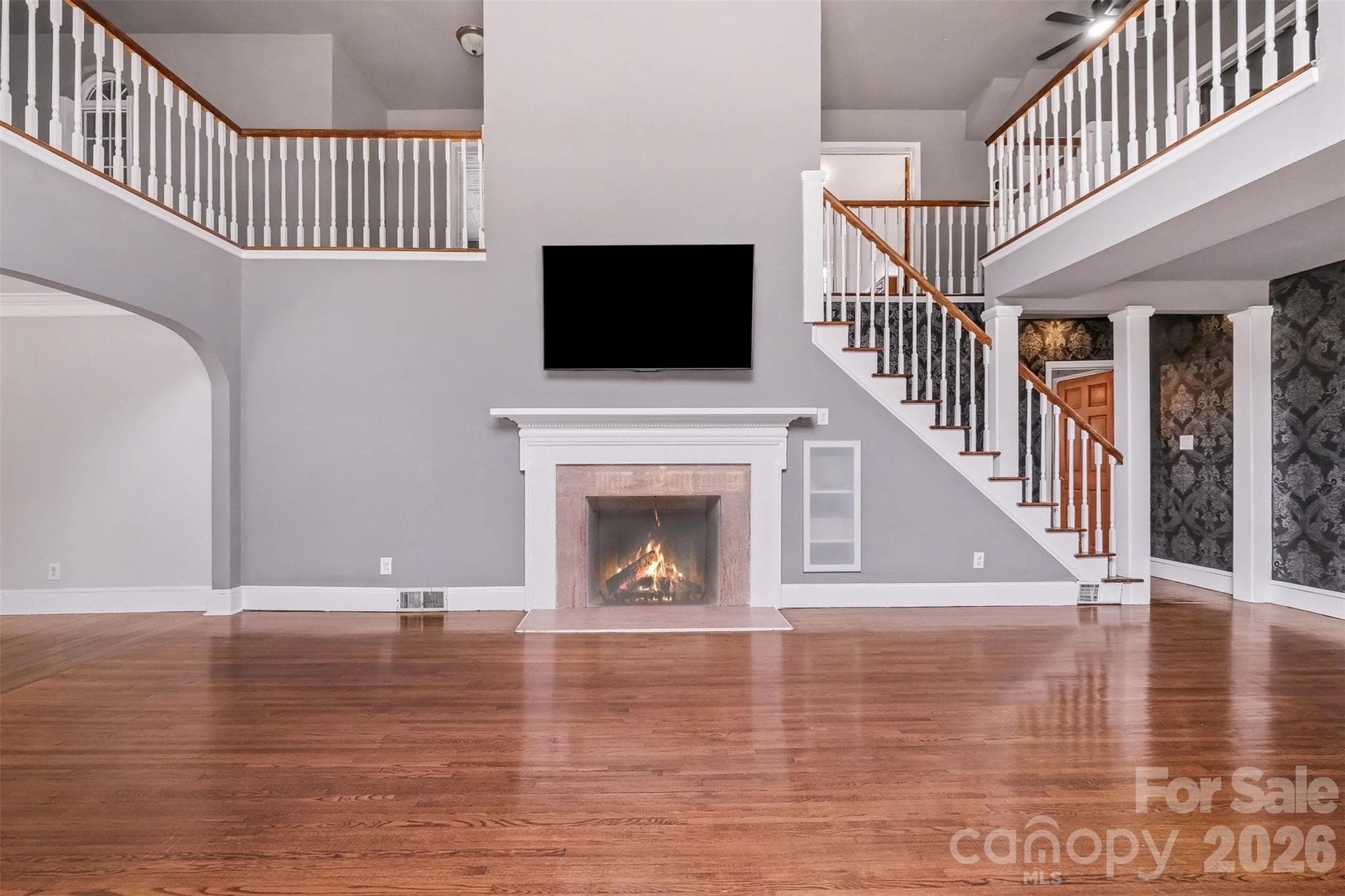Single Family Residence at 5914 Hanna Court, Charlotte, photo 10 of 48