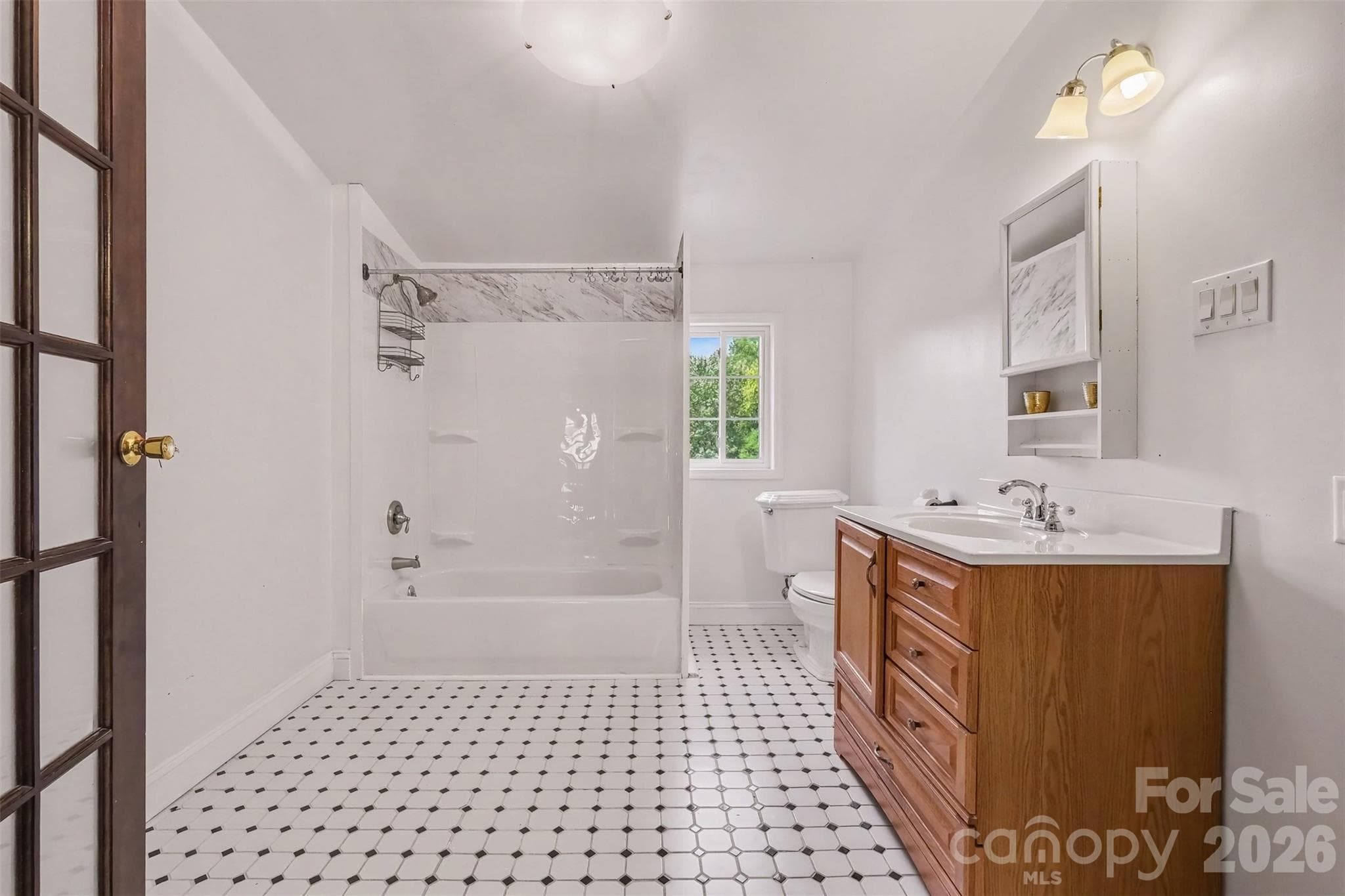 Full Bathroom on 2nd Floor - 5914 Hanna Court, Charlotte