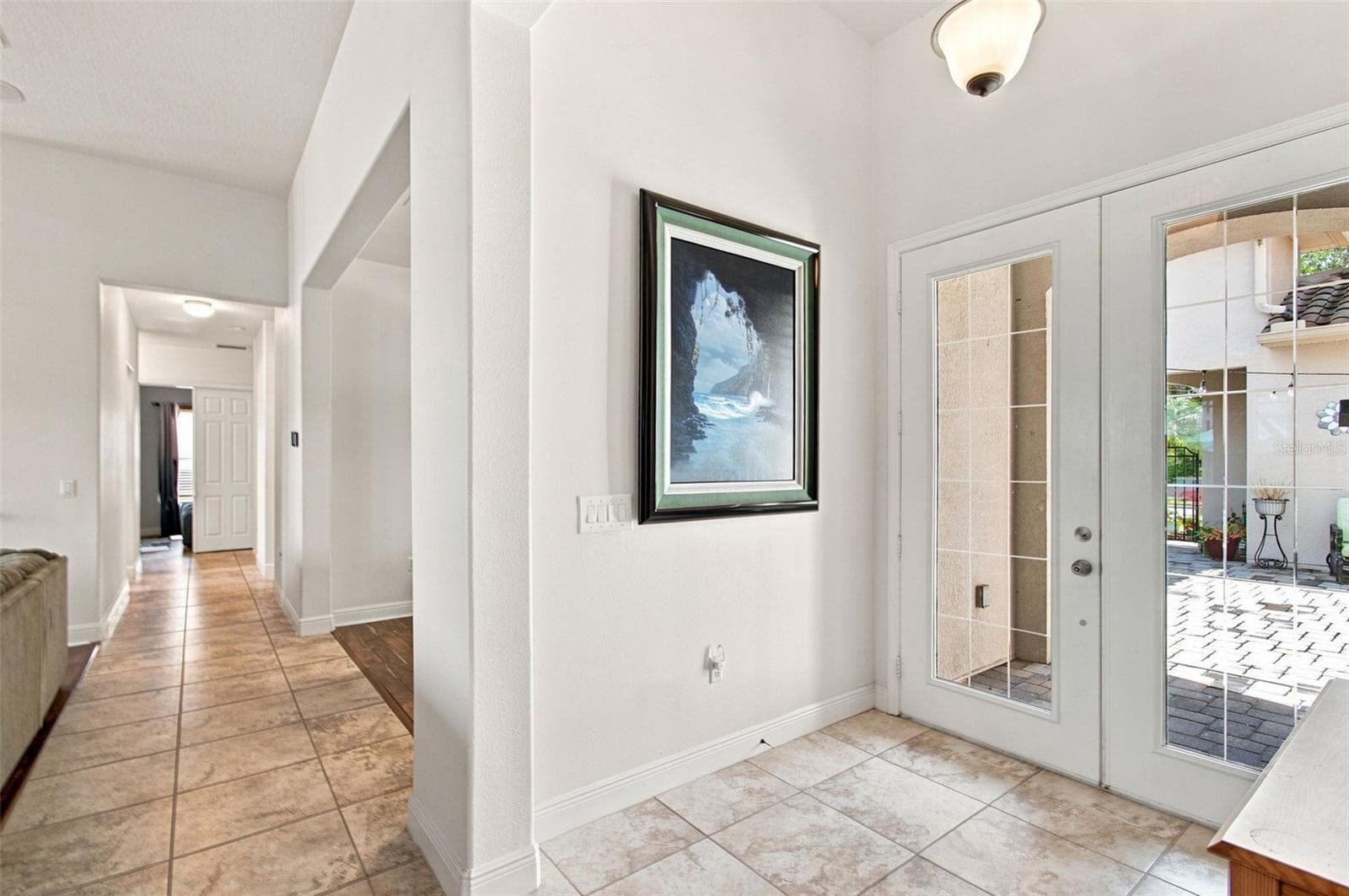 Entryway though leaded glass doors - 970 SAN RAPHAEL ST, POINCIANA