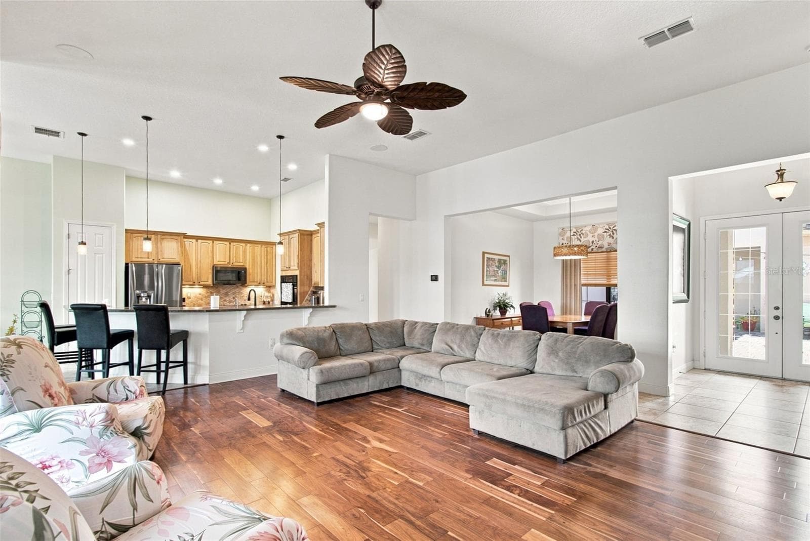 Single Family Residence at 970 SAN RAPHAEL ST, POINCIANA, photo 9 of 67