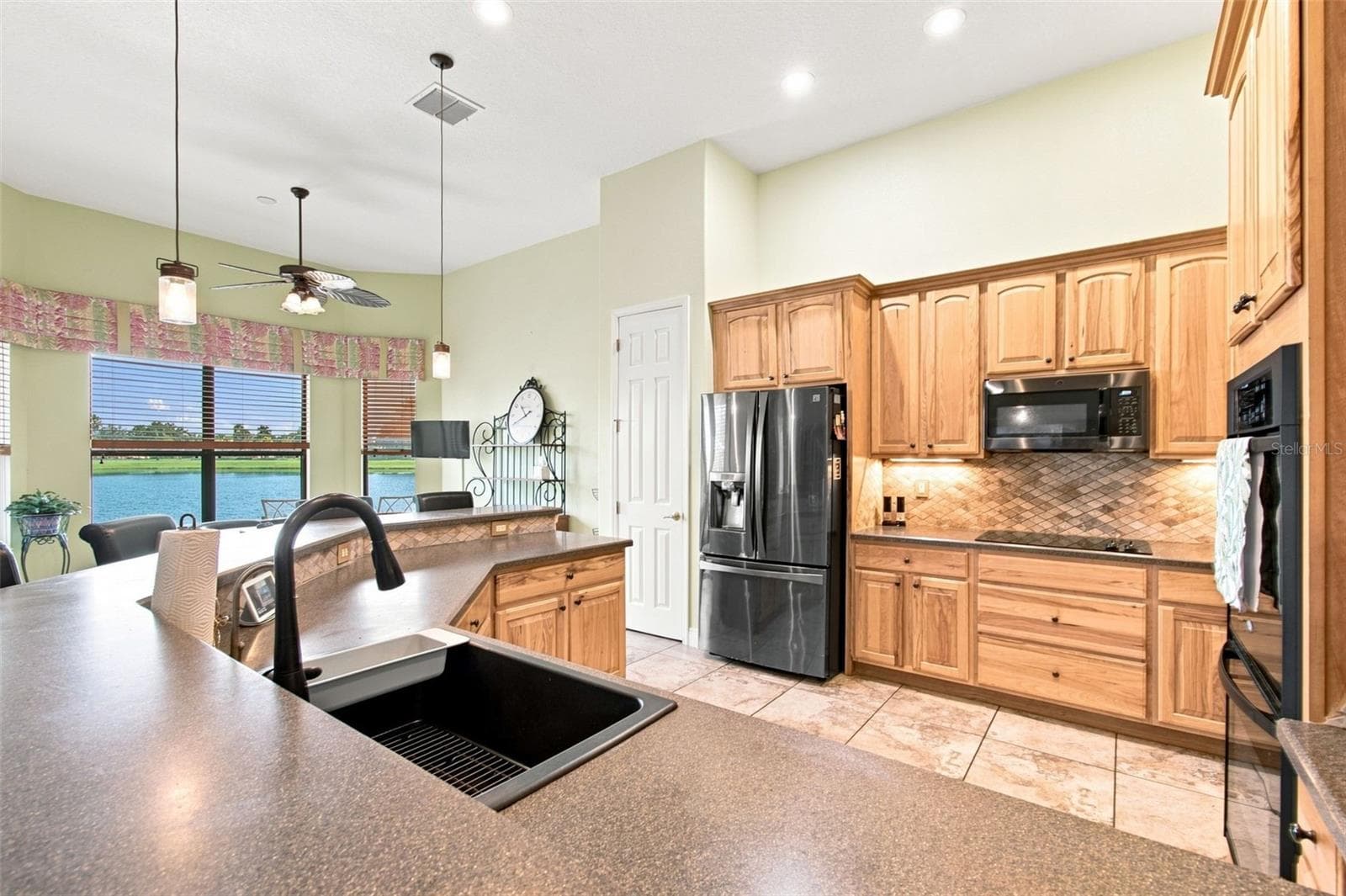 Chef's Delight Kitchen - 970 SAN RAPHAEL ST, POINCIANA