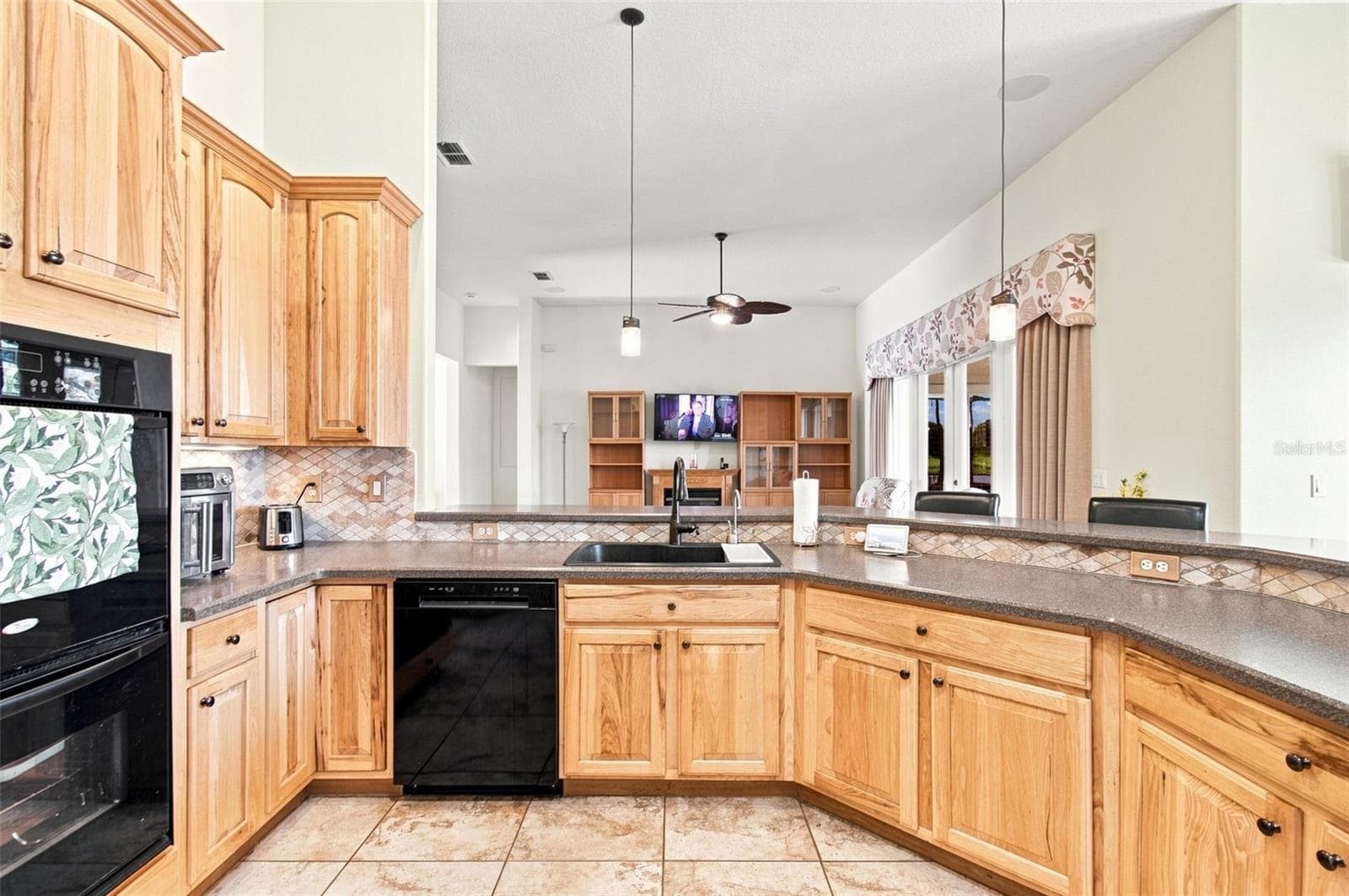 Single Family Residence at 970 SAN RAPHAEL ST, POINCIANA, photo 14 of 67