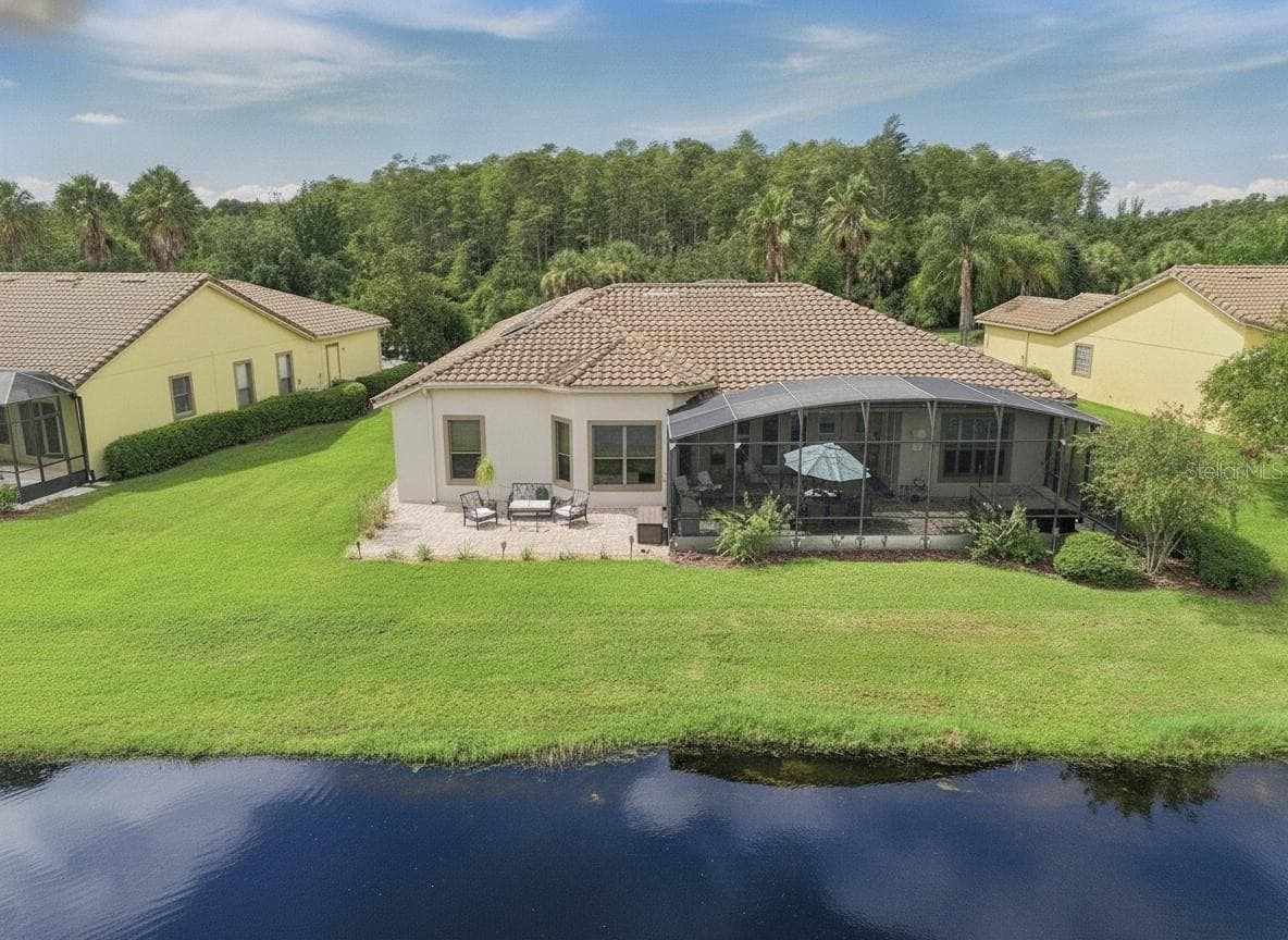 large back yard - 970 SAN RAPHAEL ST, POINCIANA