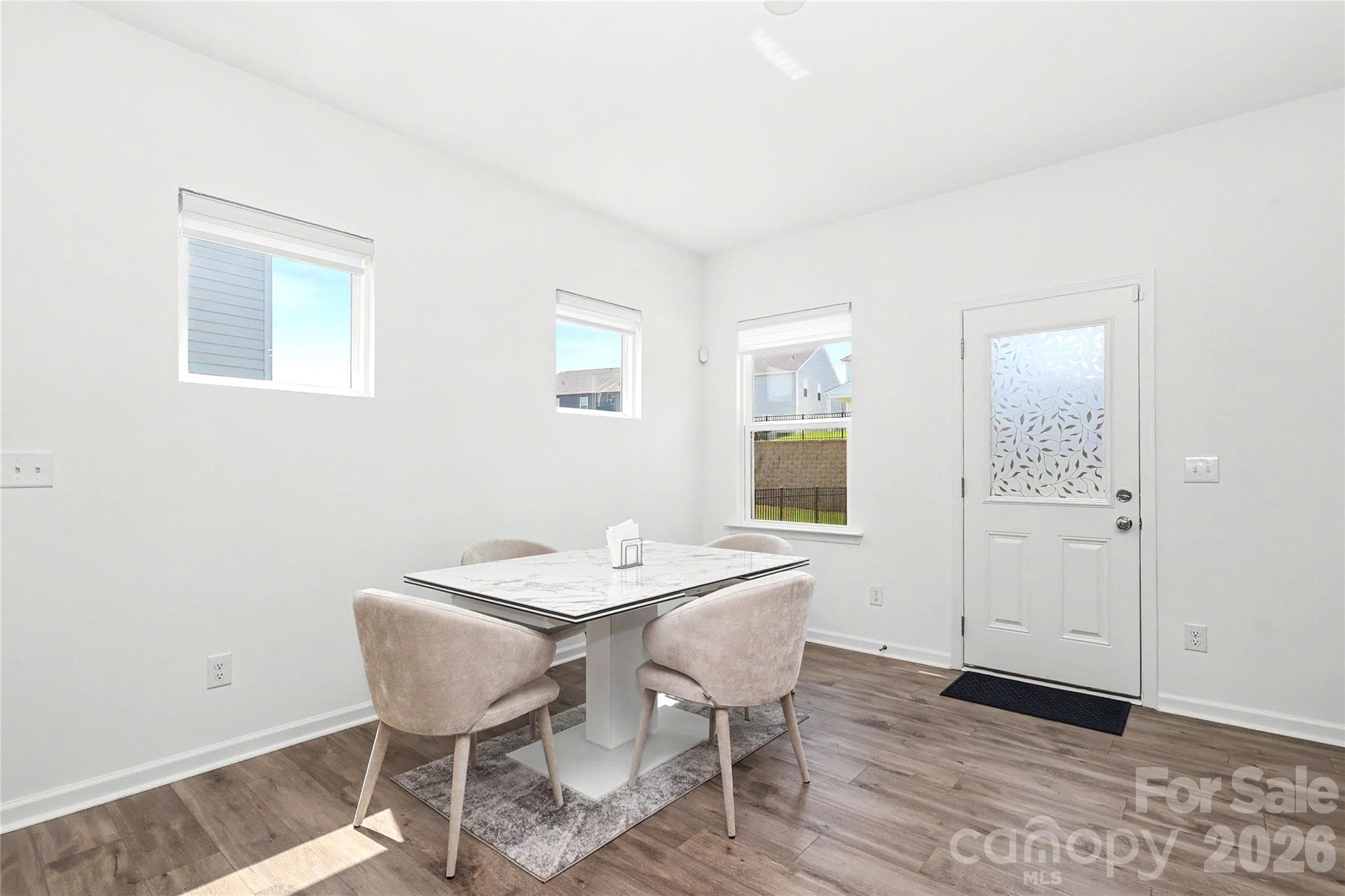 Single Family Residence at 11122 Glasden Road, Charlotte, photo 12 of 44