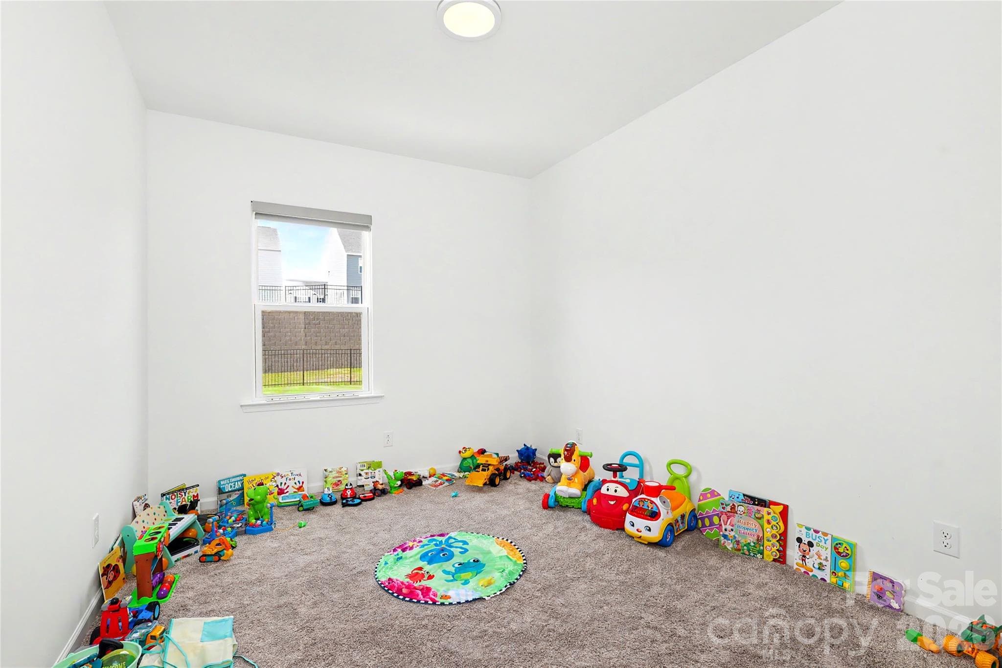Single Family Residence at 11122 Glasden Road, Charlotte, photo 13 of 44