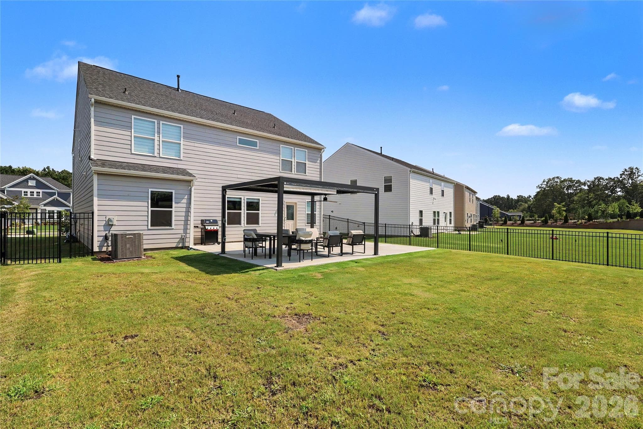 Single Family Residence at 11122 Glasden Road, Charlotte, photo 39 of 44