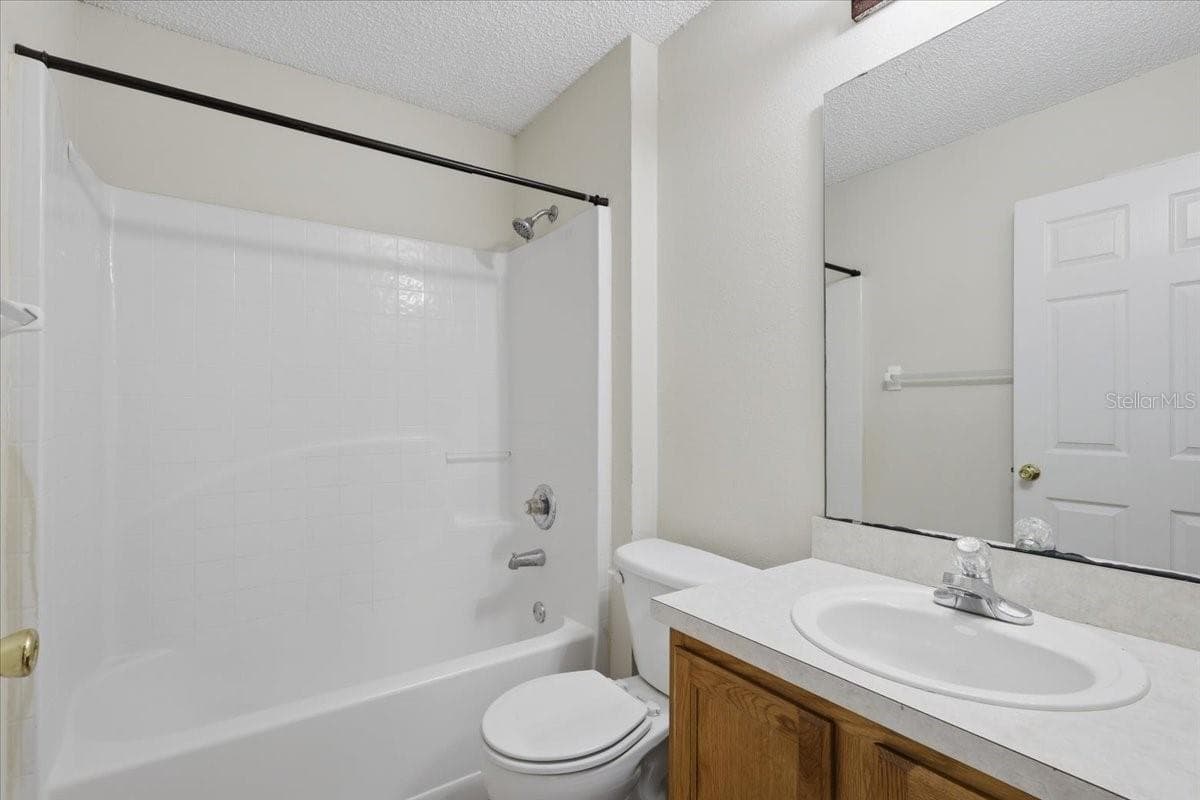 Single Family Residence at 3 LOUVET LN, PALM COAST, photo 57 of 95