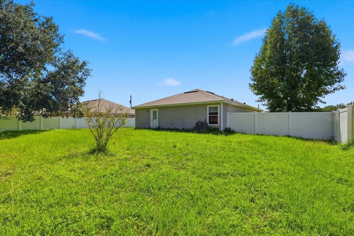 Single Family Residence at 3 LOUVET LN, PALM COAST, photo 85 of 95