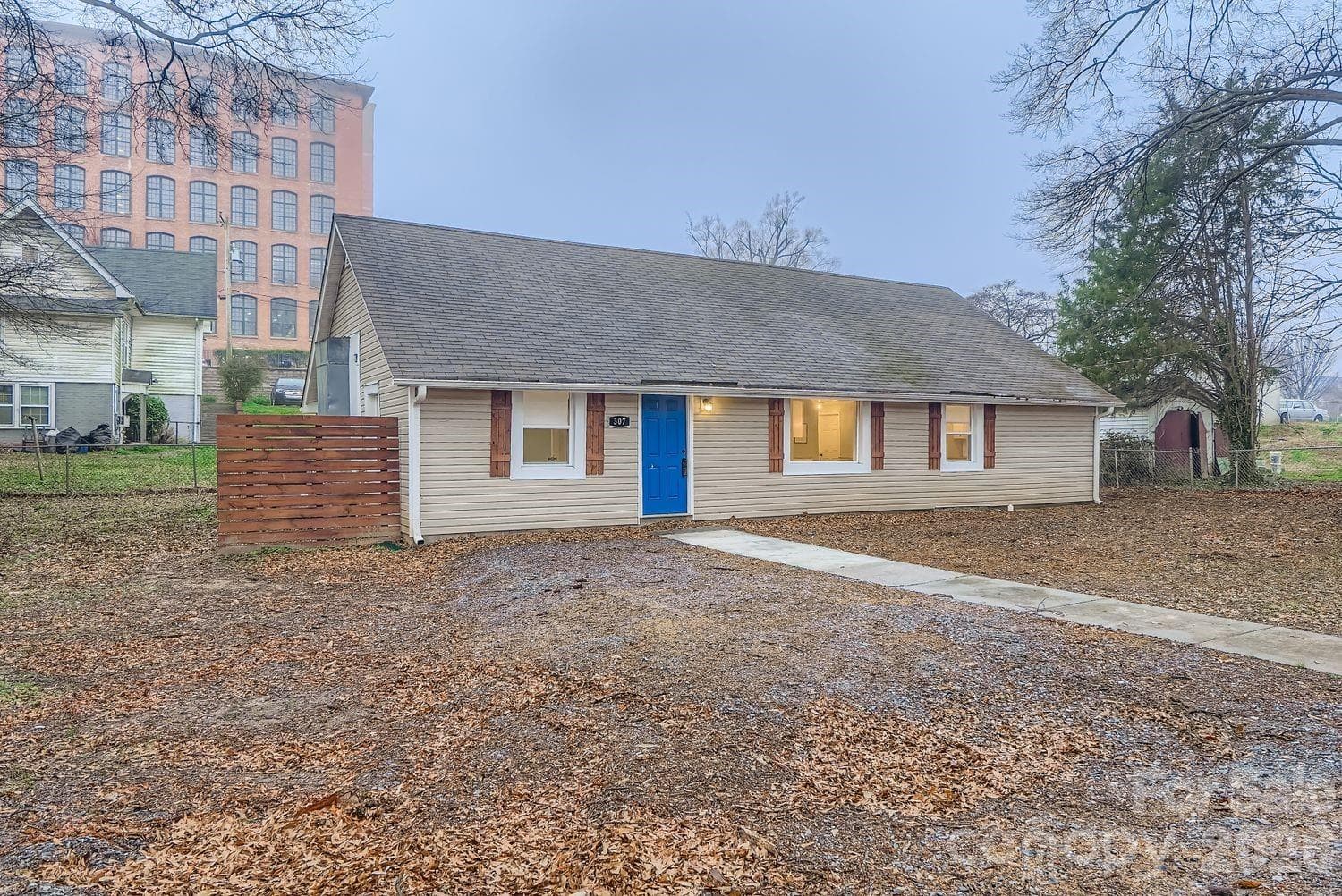 307 S Ransom Street