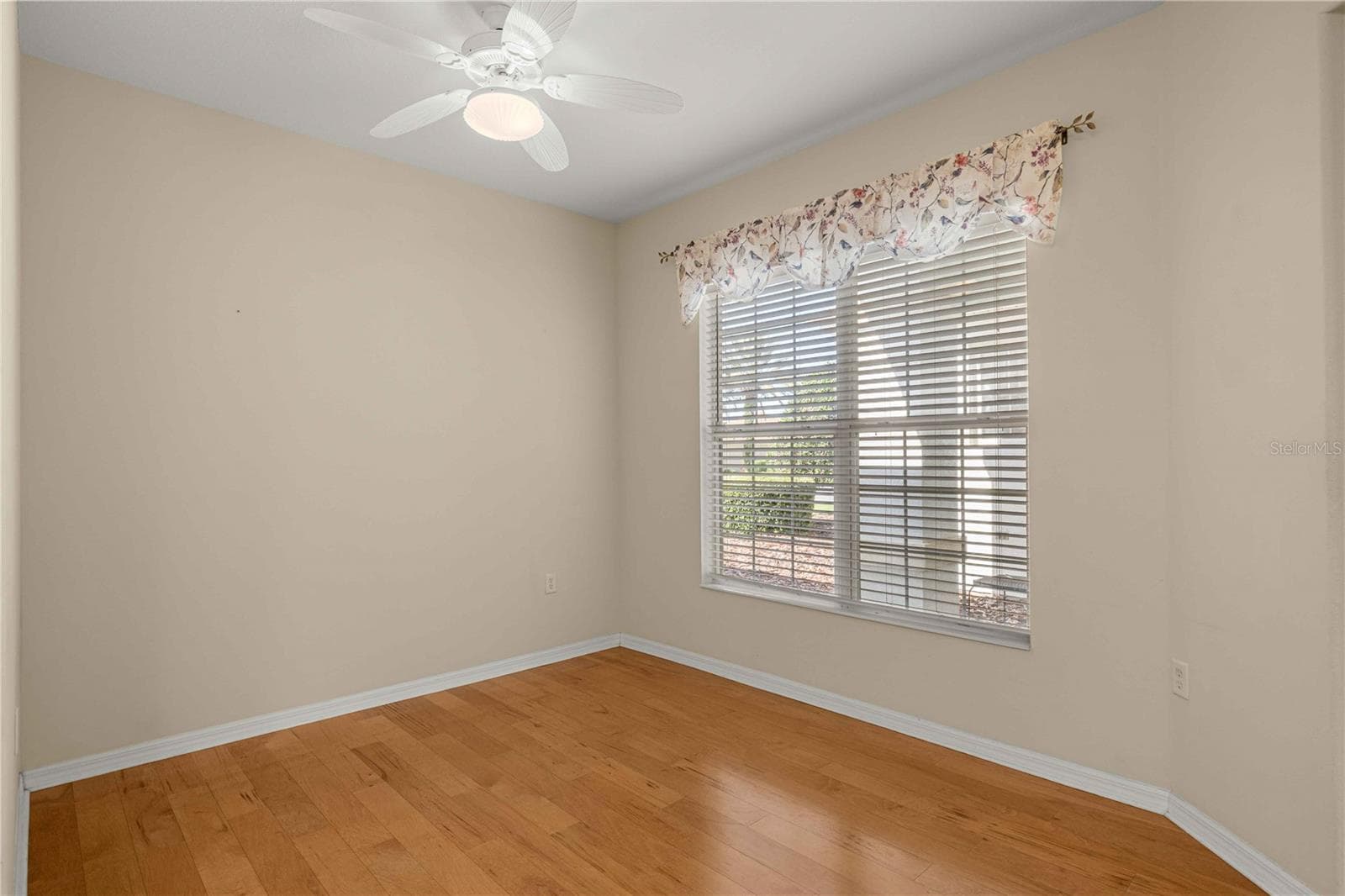 Single Family Residence at 9317 124TH PL, SUMMERFIELD, photo 17 of 44