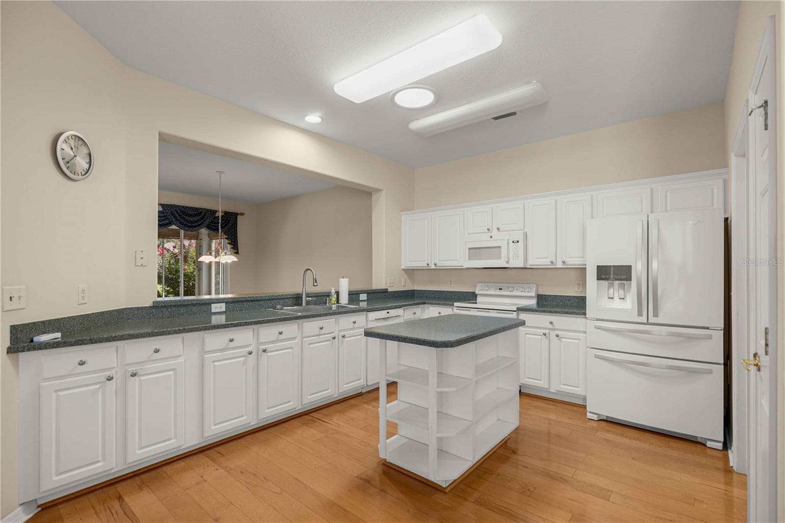 Single Family Residence at 9317 124TH PL, SUMMERFIELD, photo 18 of 44