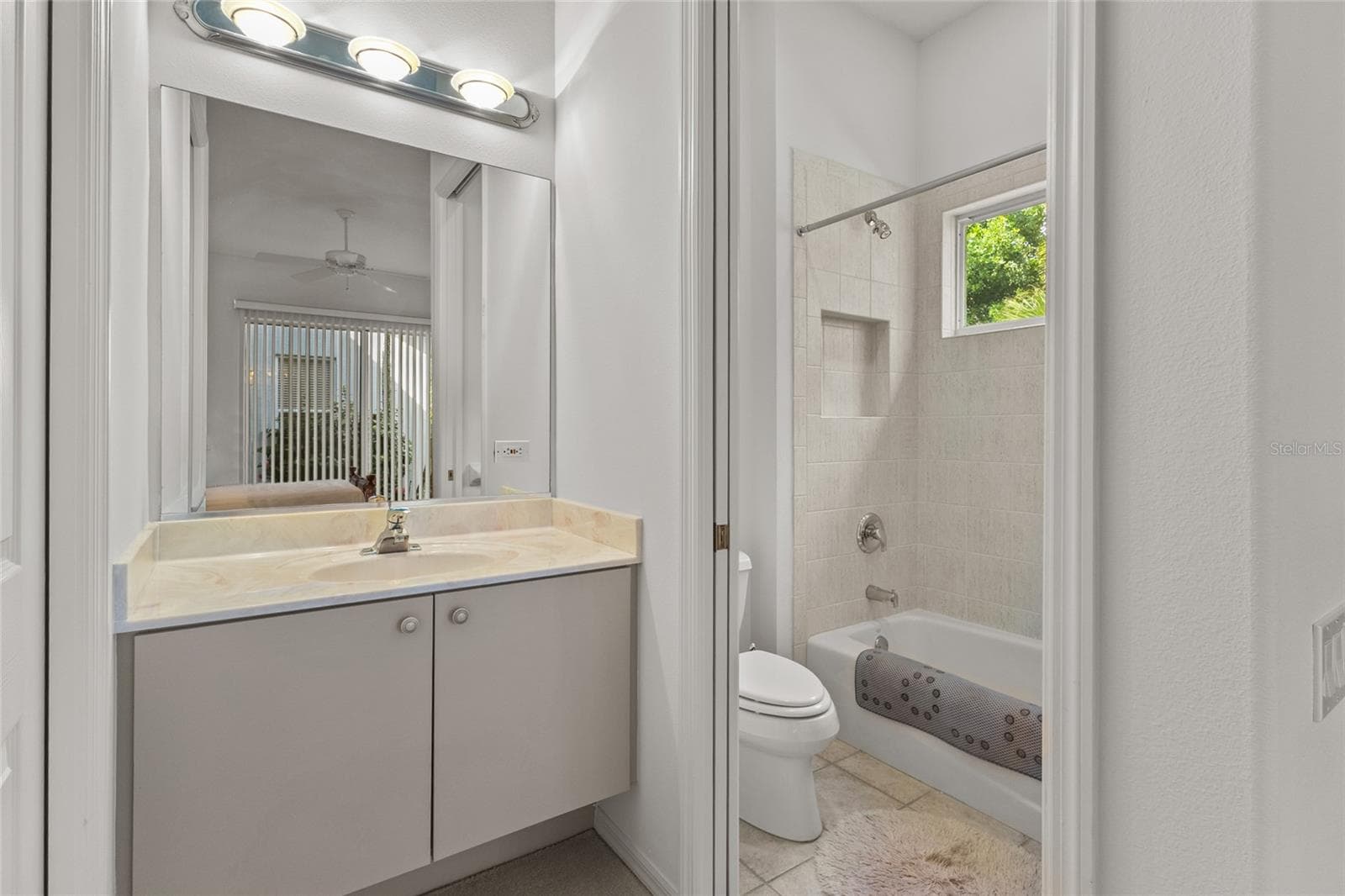 Single Family Residence at 2686 DICK WILSON DR, SARASOTA, photo 26 of 39