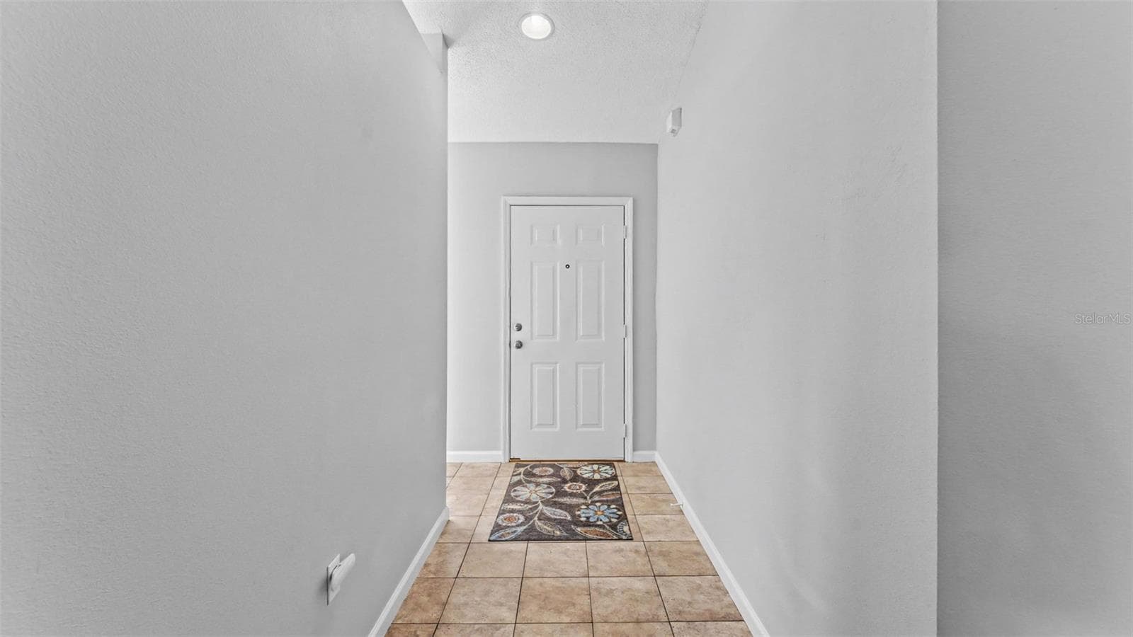 Single Family Residence at 5563 STARLING LOOP, LAKELAND, photo 3 of 39