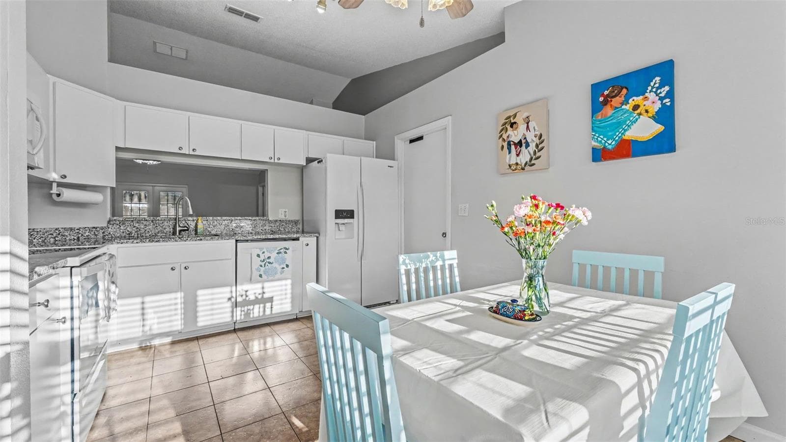 Single Family Residence at 5563 STARLING LOOP, LAKELAND, photo 4 of 39