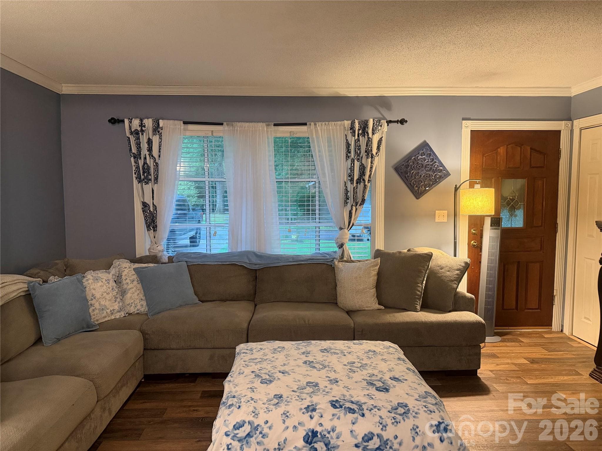 Living Room - 1104 Hillcrest Drive, Cherryville